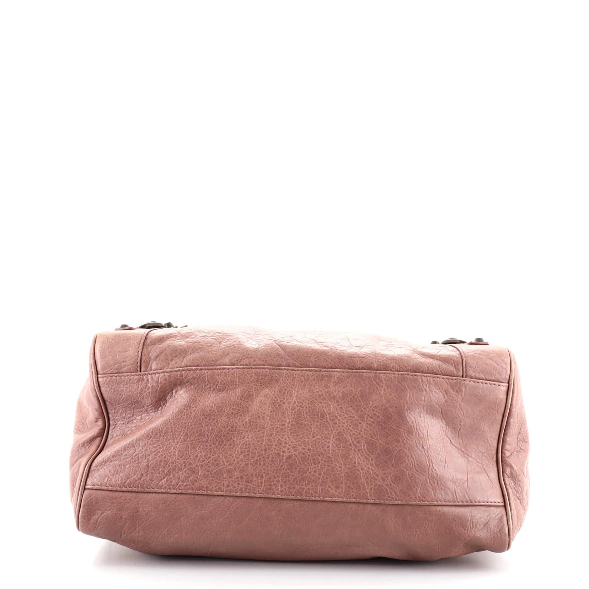 Balenciaga Velo Classic Studs Bag Leather Medium In Good Condition In NY, NY