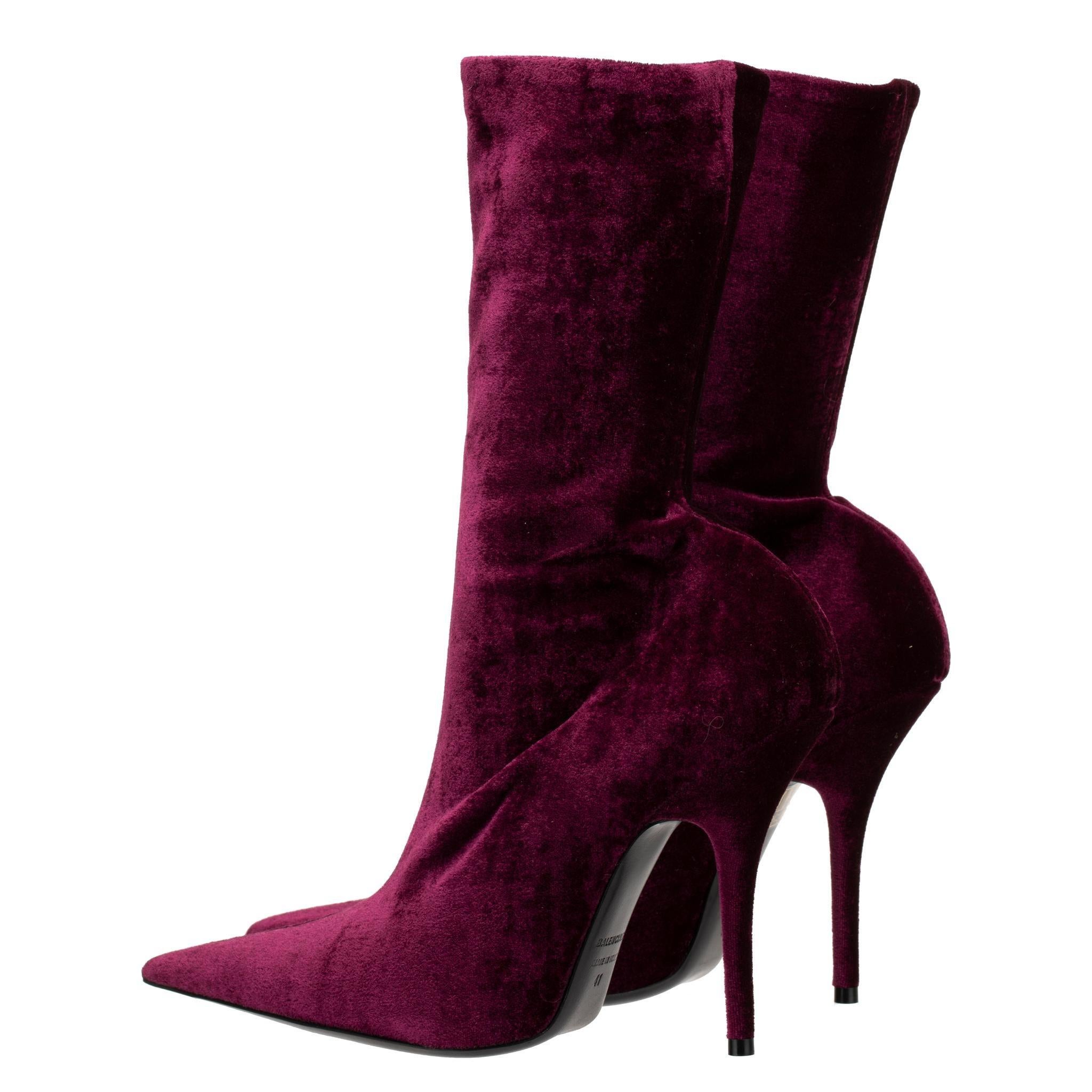 Noir Balenciaga Velvet Stretch Knit Knife Boot Burgundy 41 FR en vente