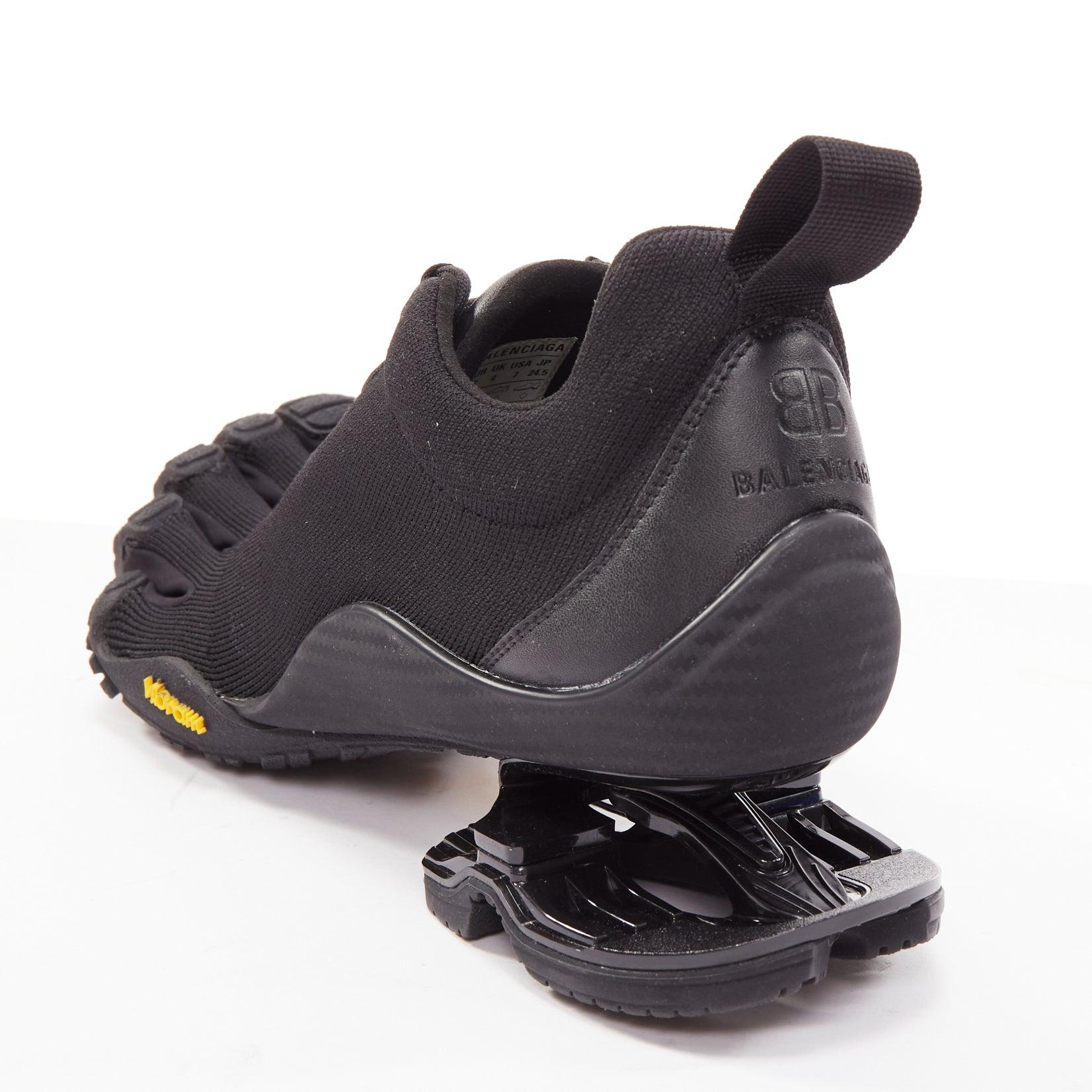 BALENCIAGA Vibram Toe black technical 5-toe suspension heel sneakers EU37 For Sale 2