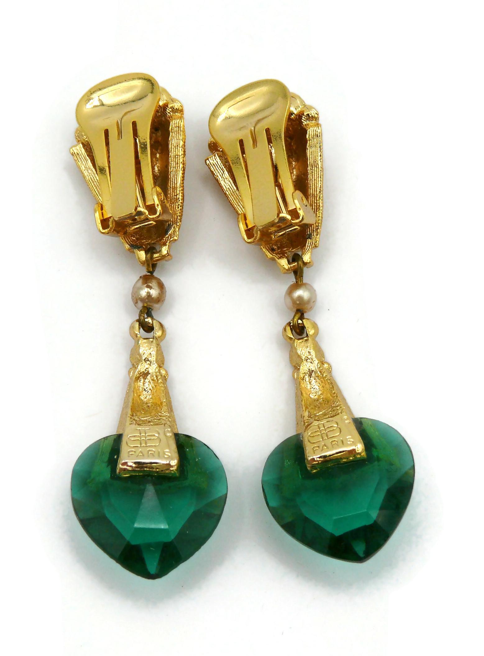BALENCIAGA Vintage Gold Tone Green Glass Heart Dangling Earrings For Sale 1