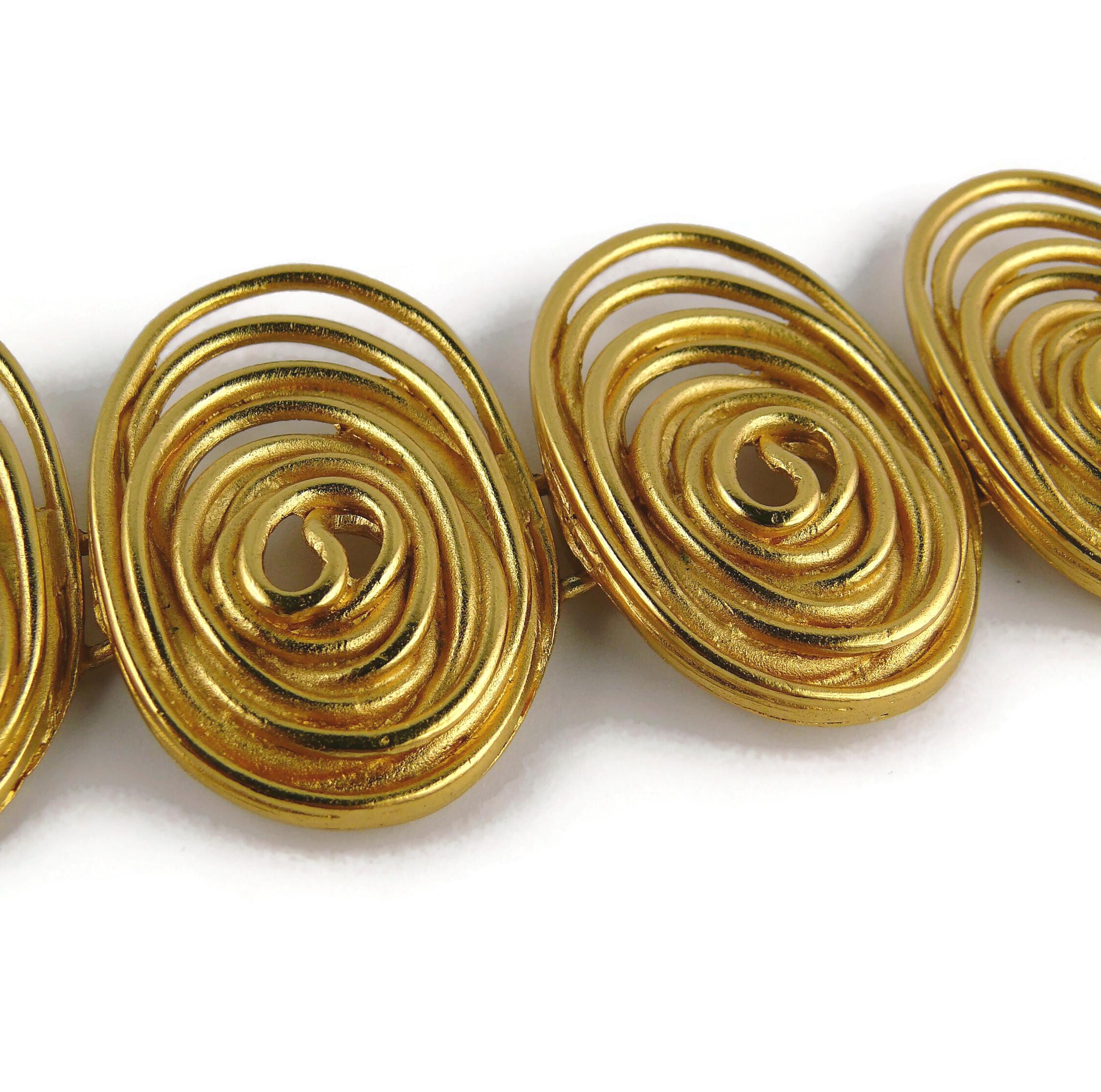 Women's Balenciaga Vintage Gold Toned Spiral Link Bracelet For Sale