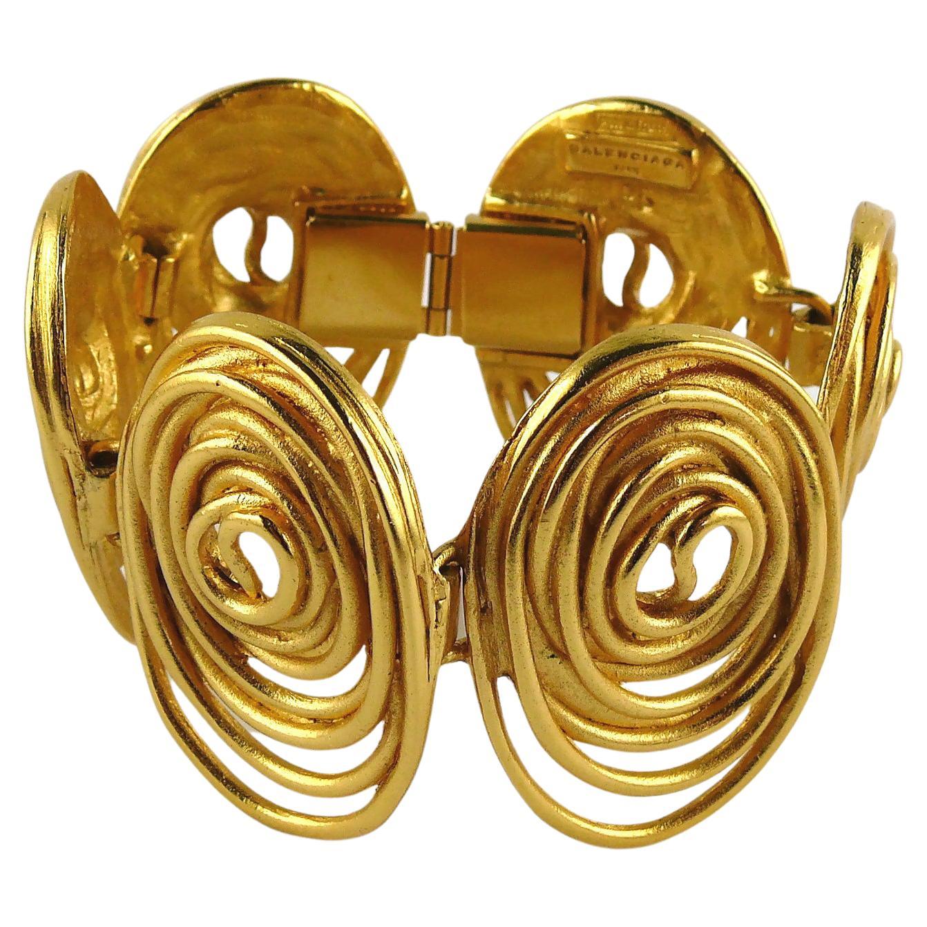 Balenciaga Vintage Gold Toned Spiral Link Bracelet For Sale