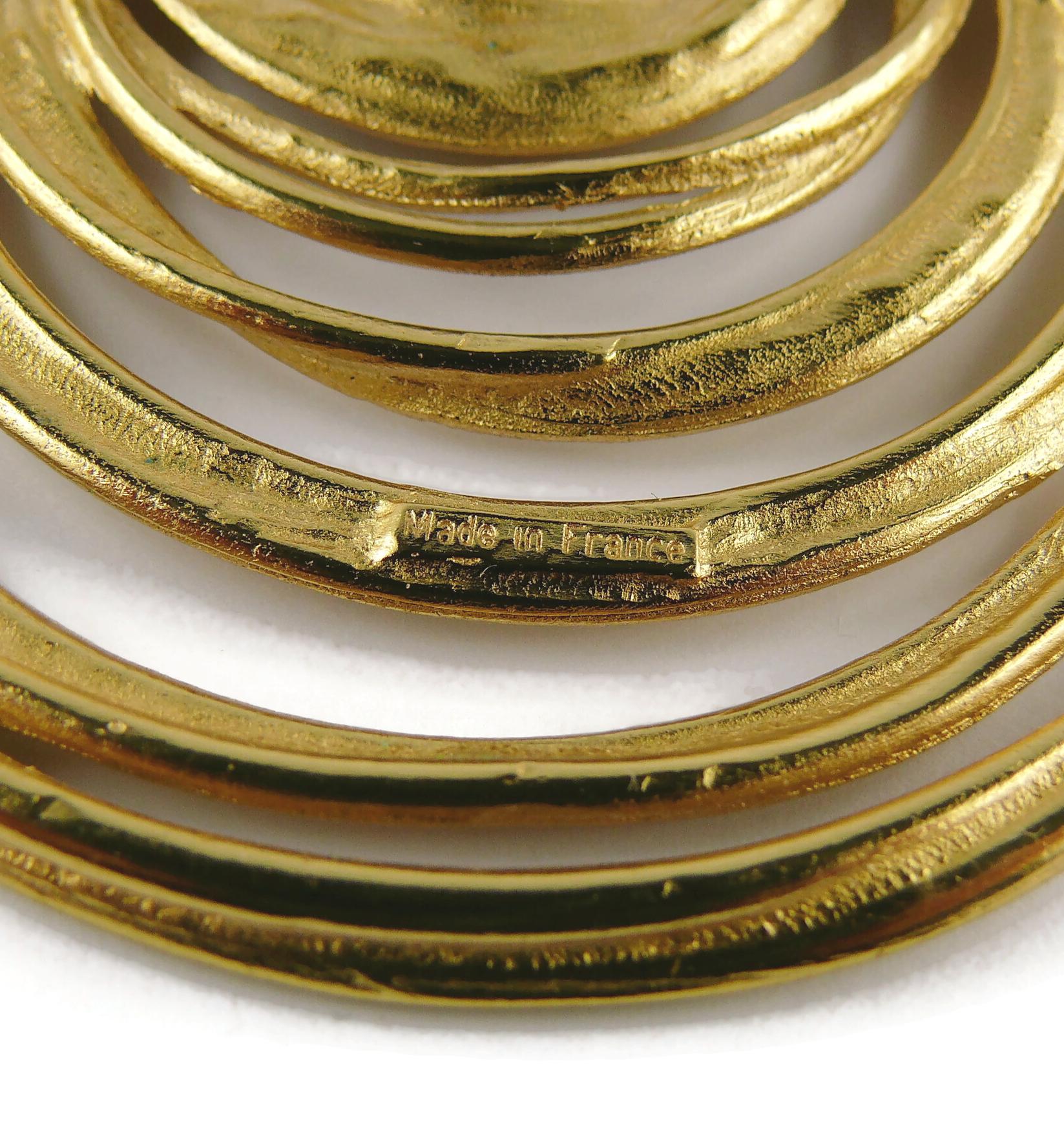 Balenciaga Vintage Massive Gold Toned Spiral Brooch Pendant 2