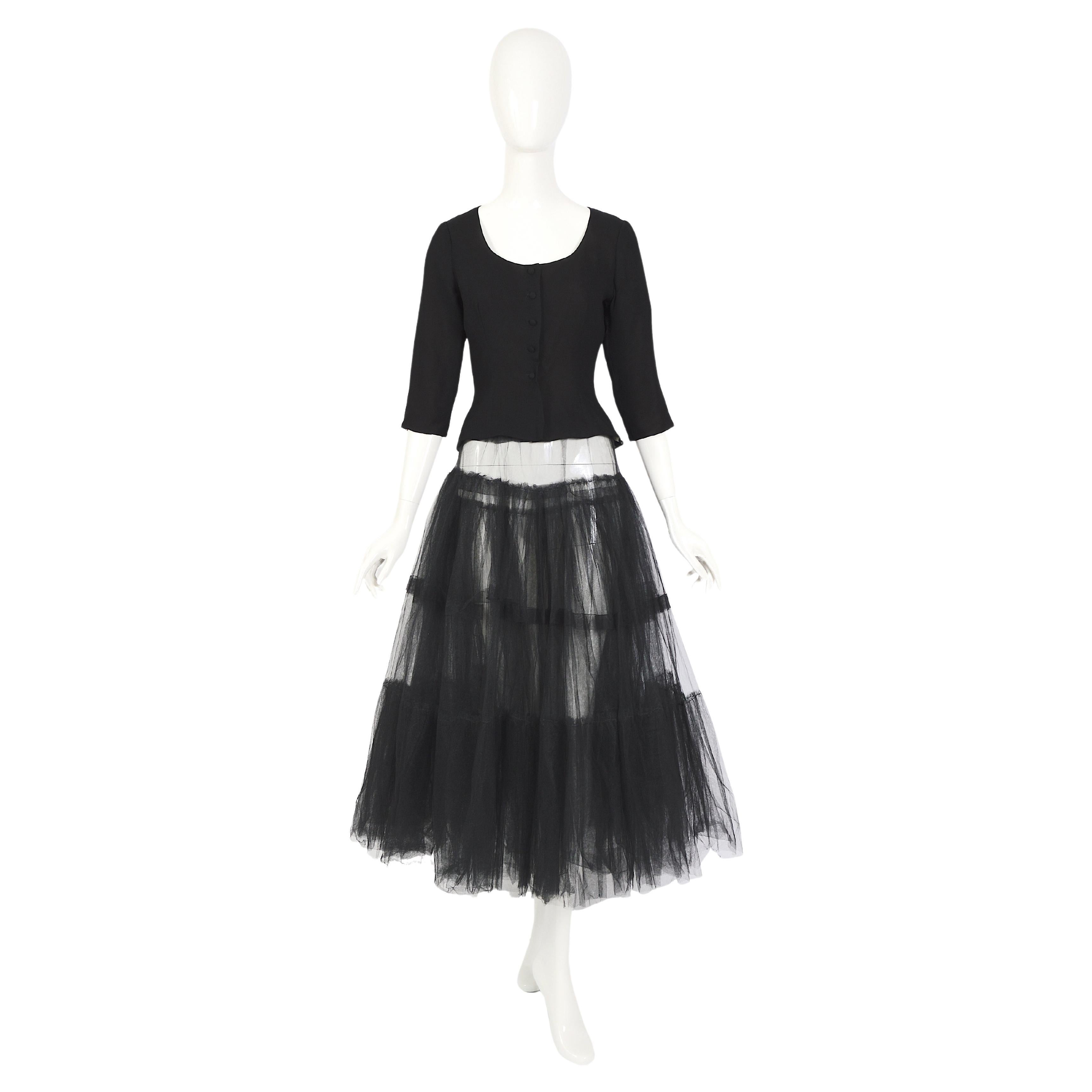 Balenciaga Vintage nummerierte schwarze Seidenjacke mit dreiviertel-Ärmeln aus der Haute Couture im Angebot