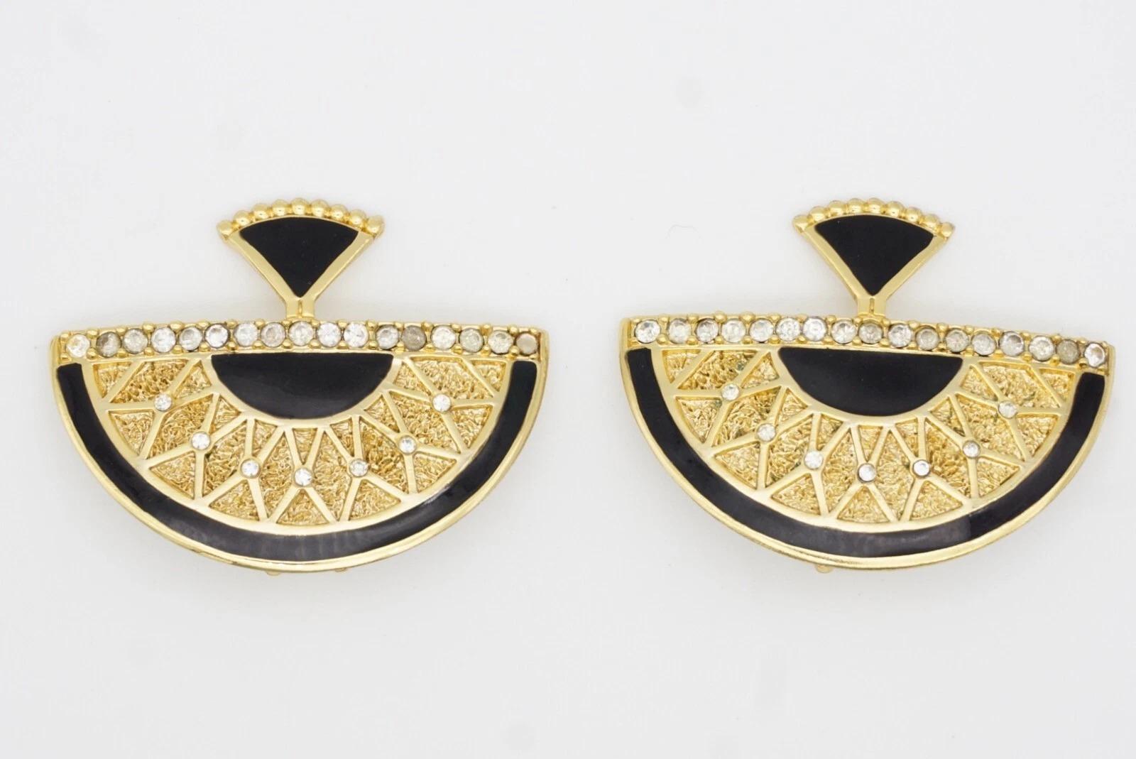 BALENCIAGA Vintage Textured Large Black Fan Semi Circle Crystals Clip Earrings en venta 9