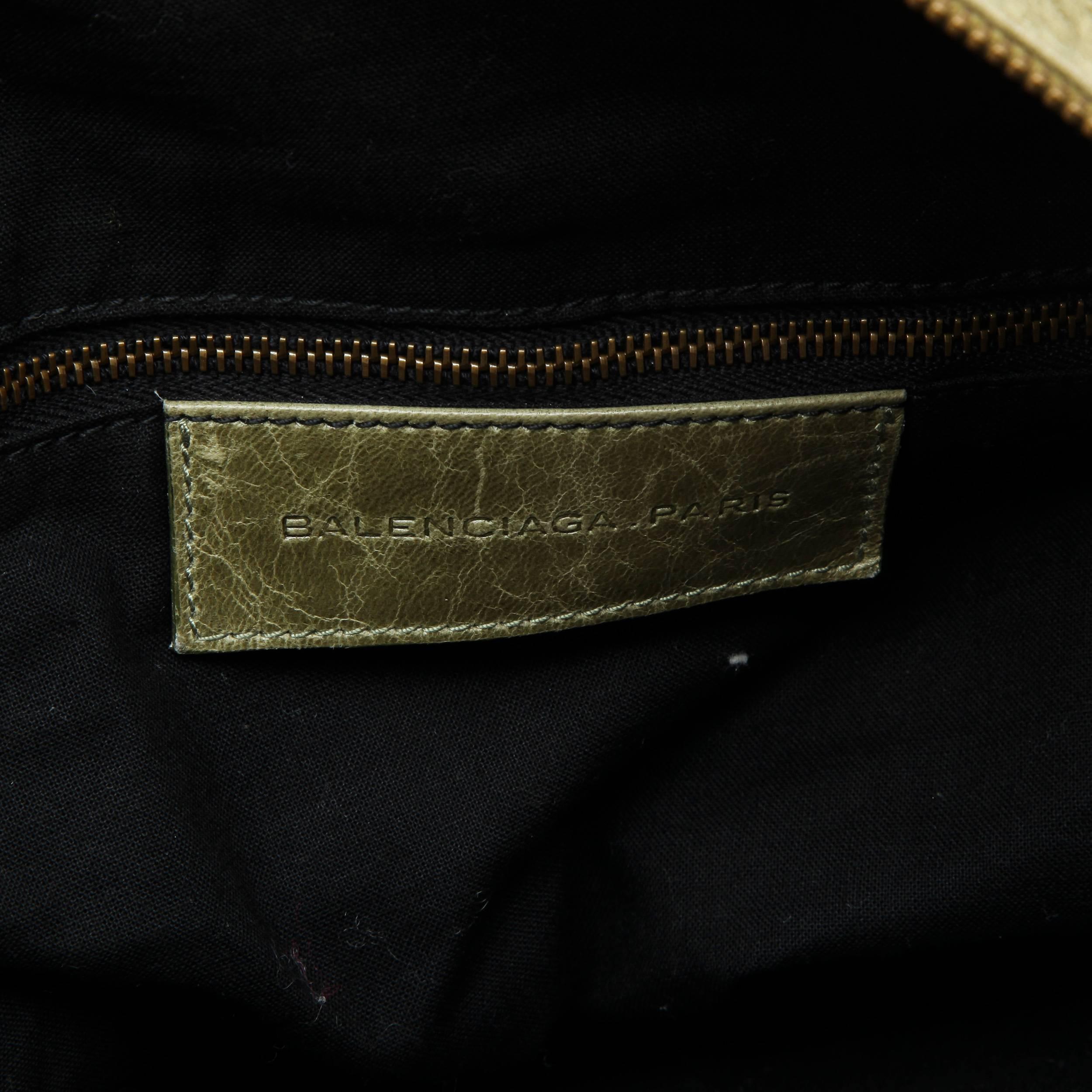BALENCIAGA Weekender Bag in Green Aged Leather 1