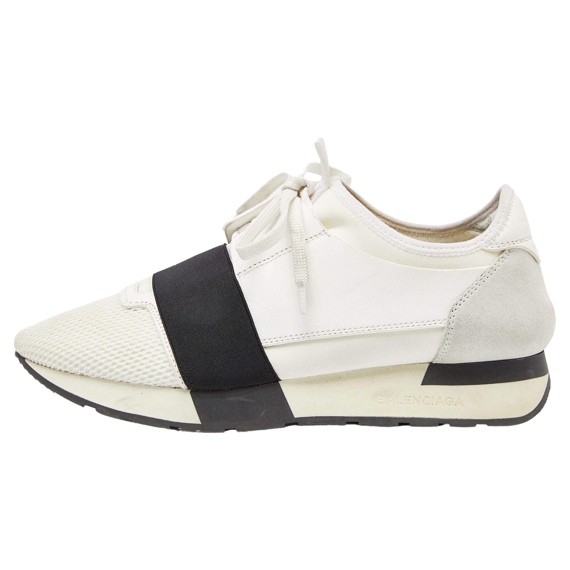 Balenciaga White/Black Leather, Suede and Mesh Race Runner Sneakers Size 39 For Sale