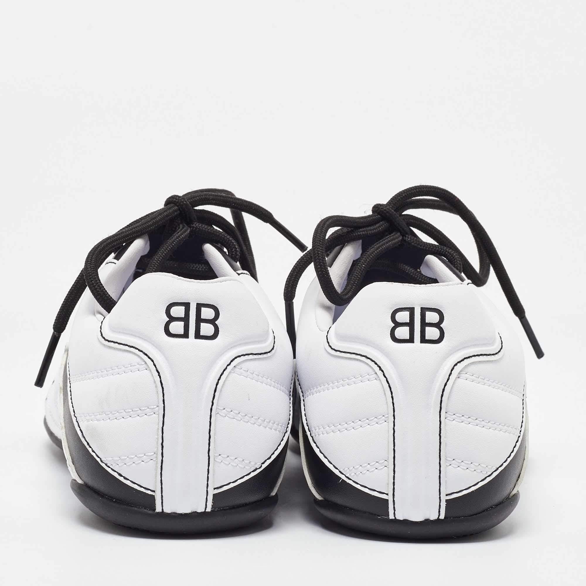  Balenciaga White/Black Leather Zen Low Top Sneakers Size 38 Pour femmes 