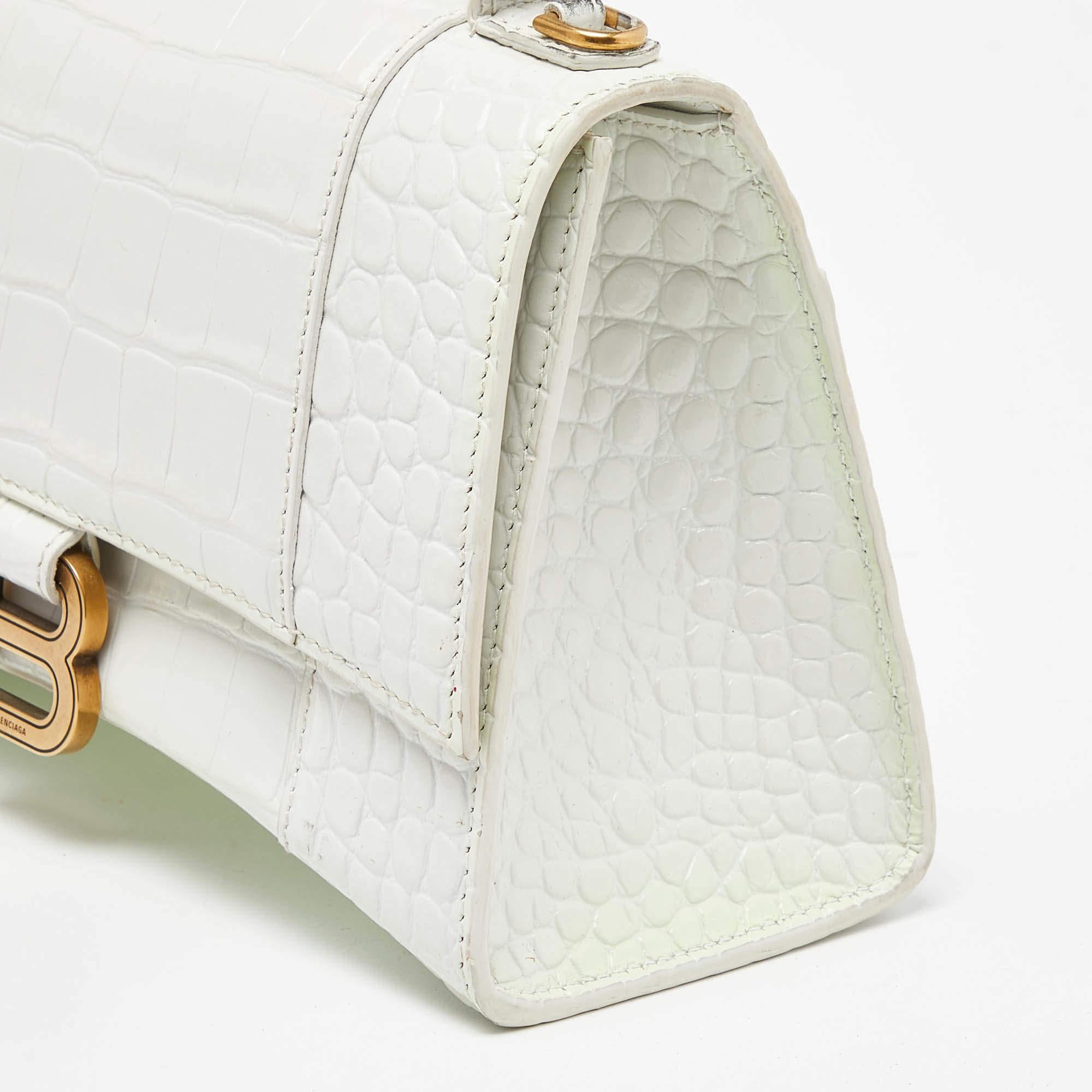 Balenciaga - Petit sac en cuir embossé croco blanc avec poignée supérieure sablier en vente 10