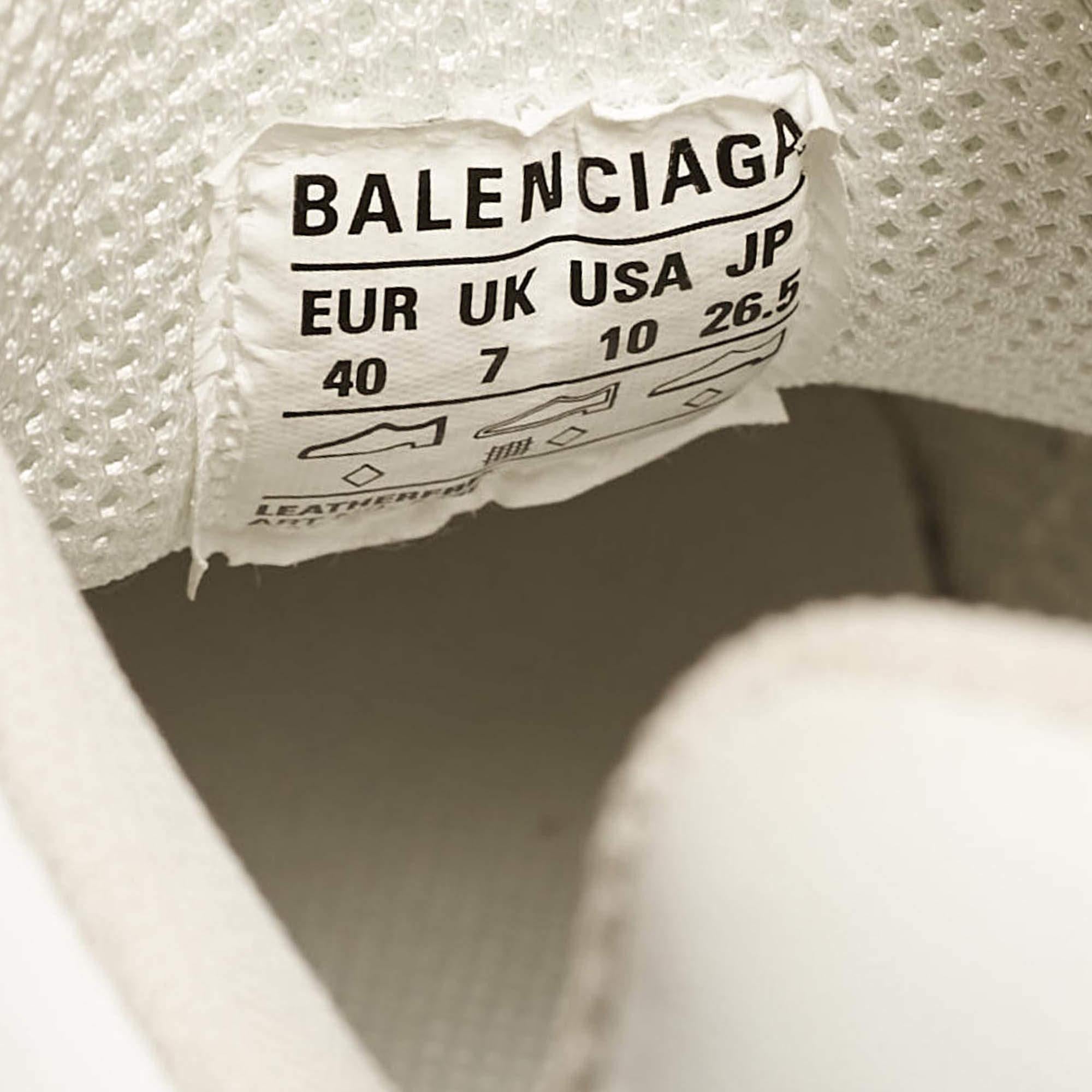 Balenciaga White Faux Leather Triple S Sneakers Size 40 For Sale 4