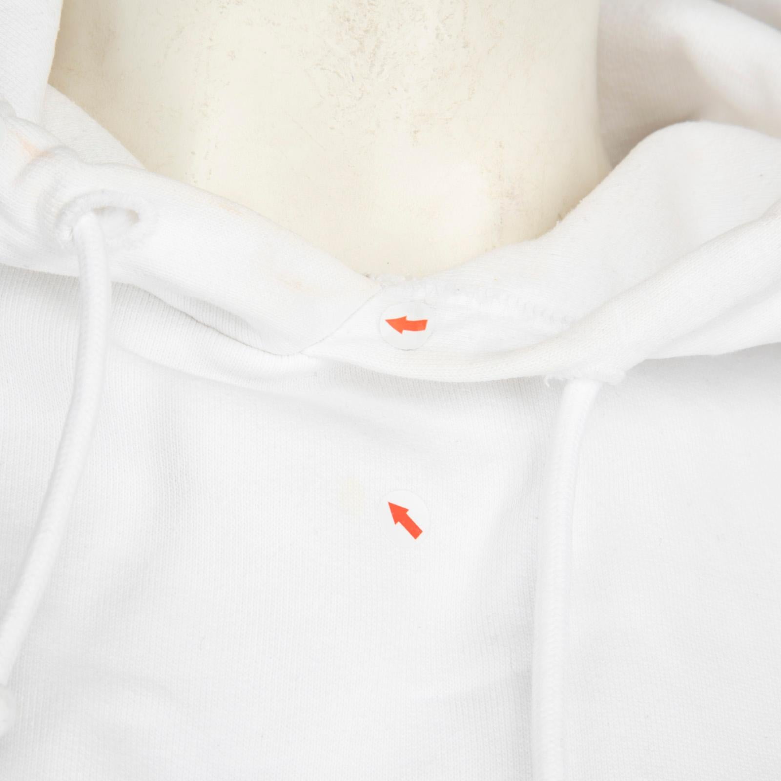 Balenciaga White Front Logo Print Hoodie Size M Pour femmes en vente