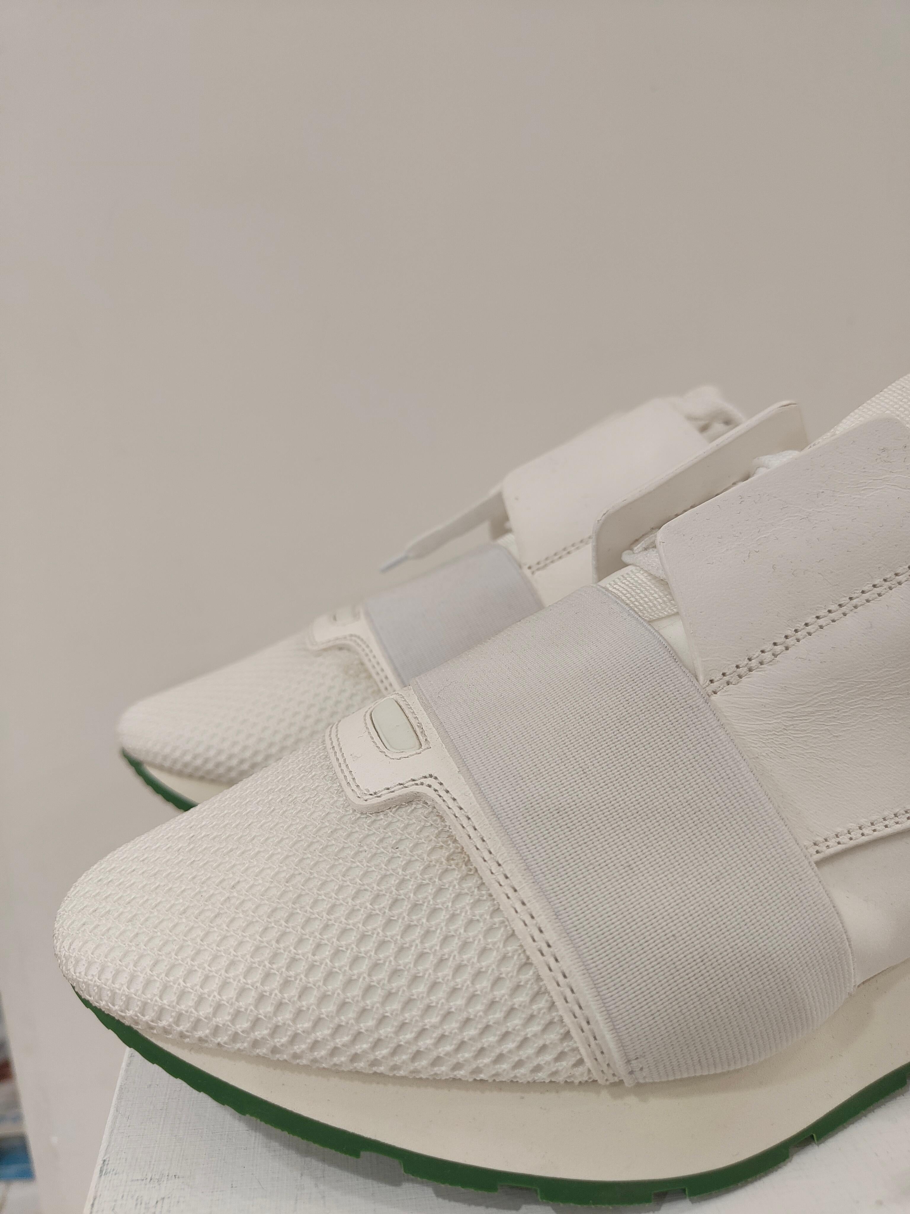 Balenciaga white green men's sneakers NWOT
size 41 it
still with box