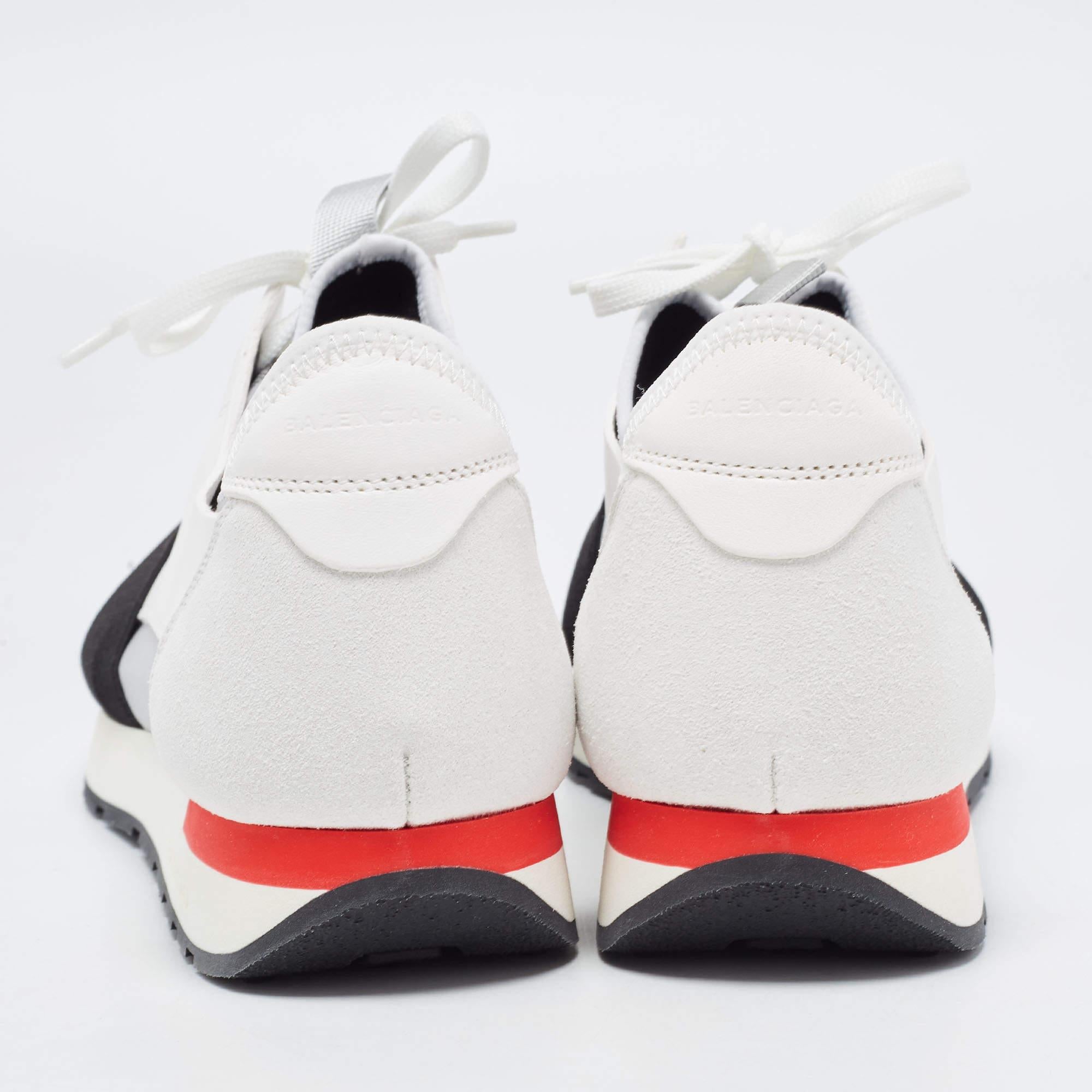 Balenciaga White/Grey Leather and Mesh Race Runner Sneakers Size 41 2