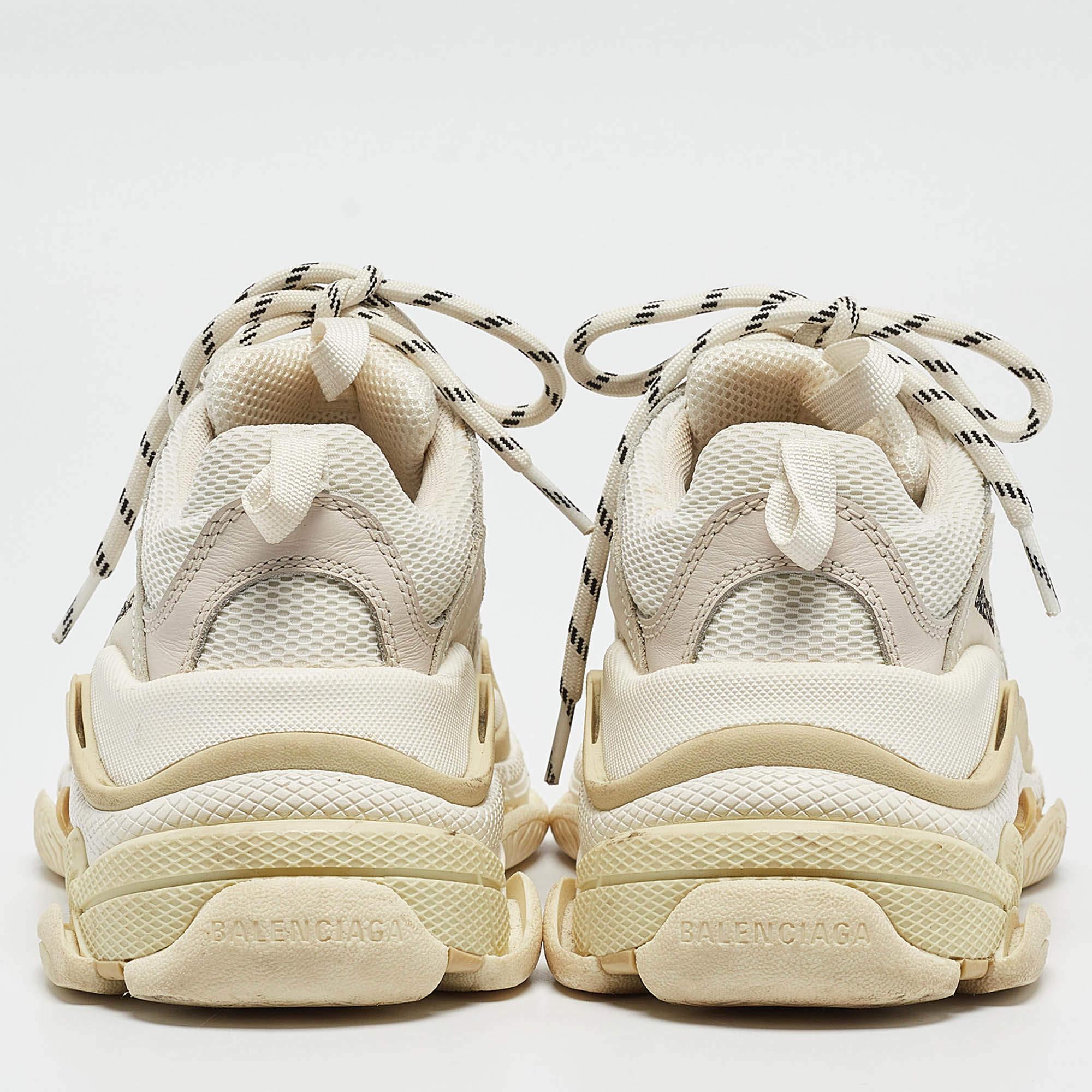 Donna Balenciaga White/Grey Mesh and Leather Triple S Sneakers Taglia 35