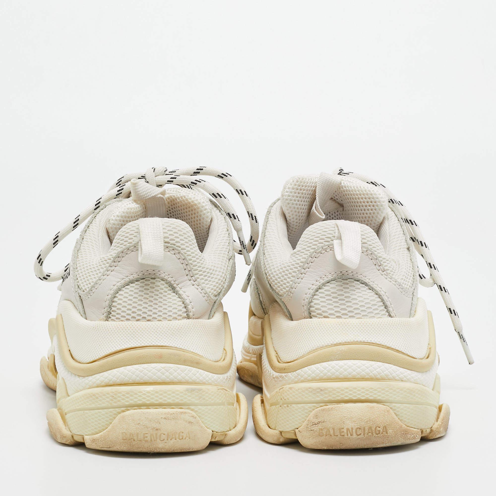 Women's Balenciaga White/Grey Mesh and Leather Triple S Sneakers Size 37 For Sale