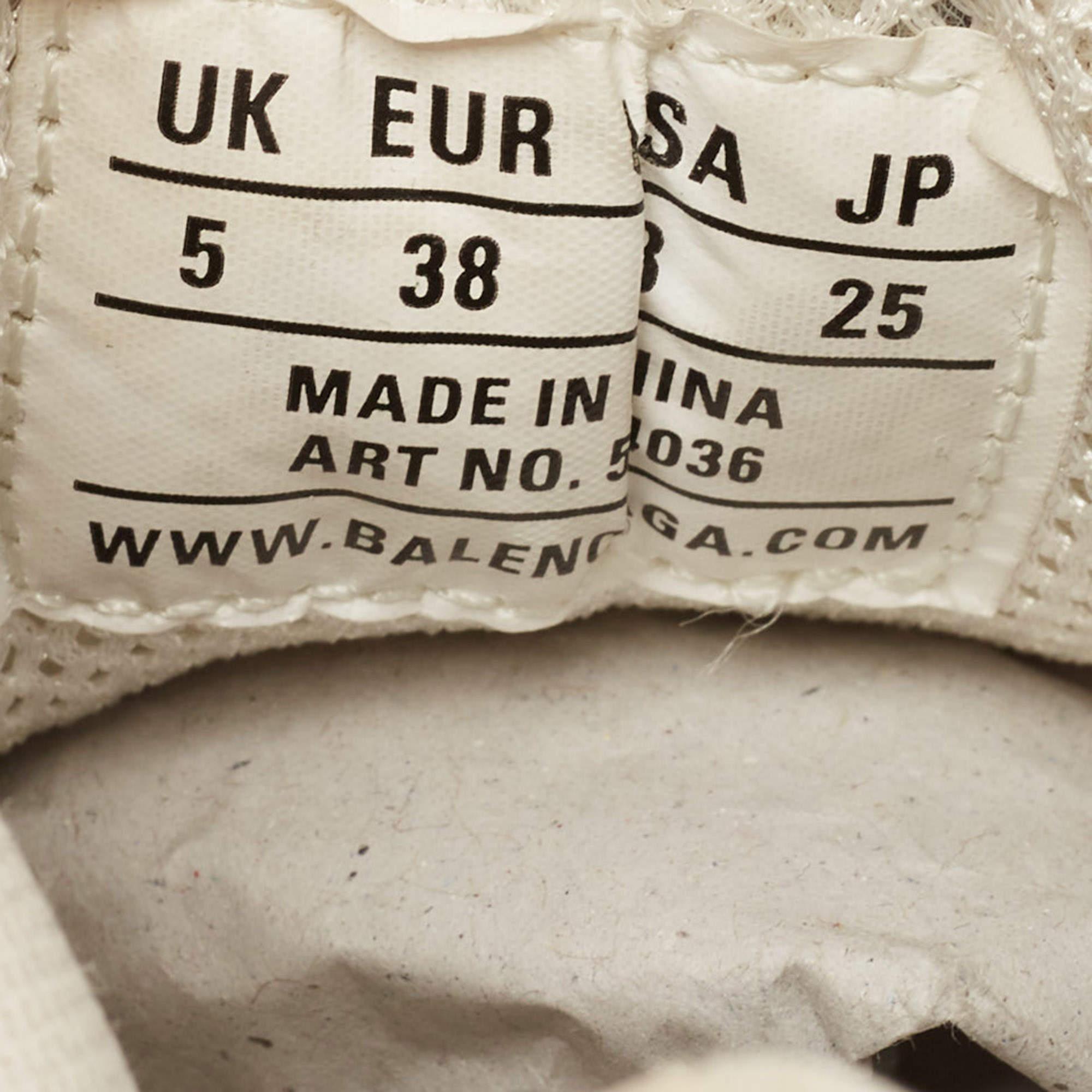 Women's Balenciaga White/Grey Mesh and Leather Triple S Sneakers Size 38