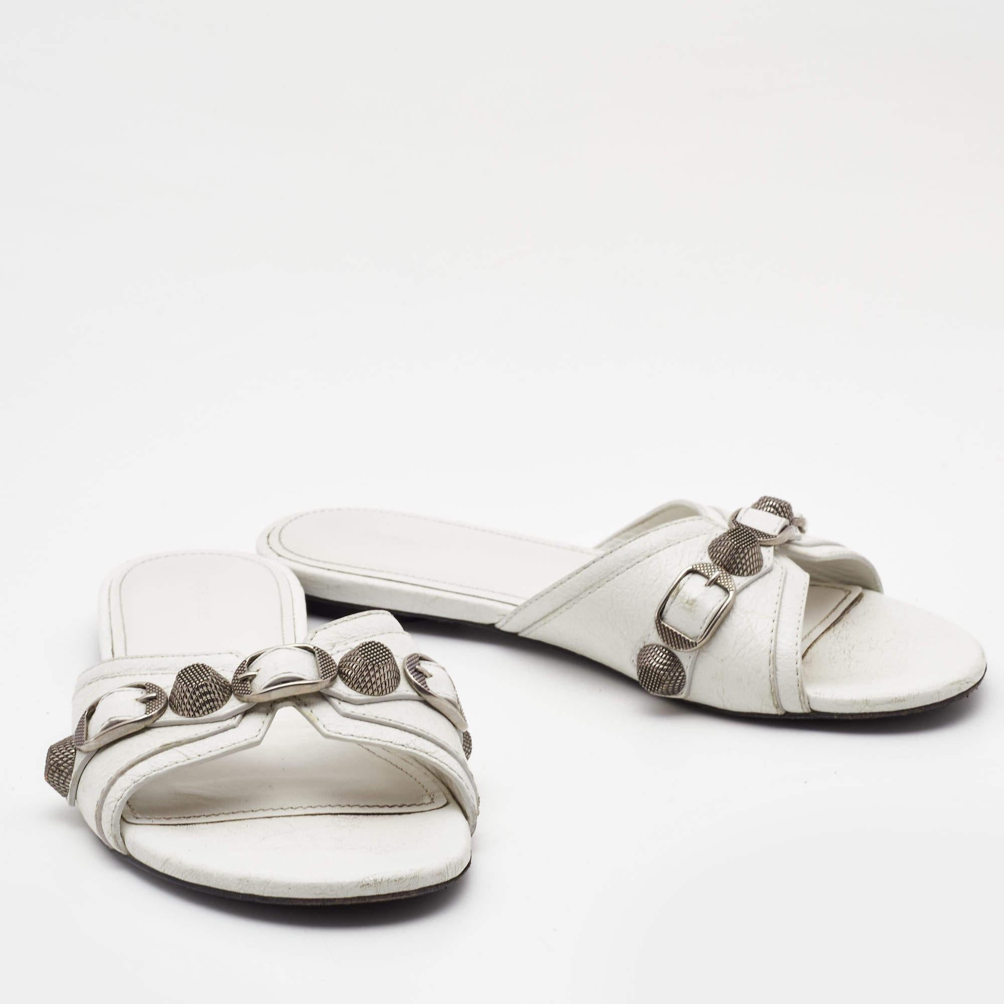 Women's Balenciaga White Leather Cagole Flat Slides Size 36 For Sale
