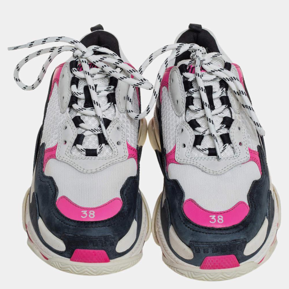 Balenciaga White/Pink Leather And Mesh Triple S Platform Sneakers Size 38 For Sale 1