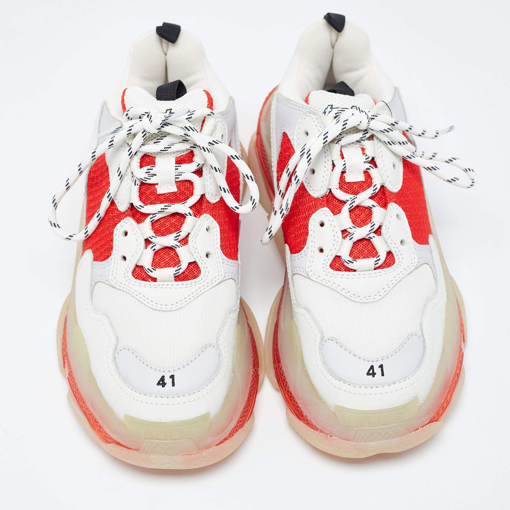 Beige Balenciaga White/Red Leather and Mesh Triple S Clear Sole Sneakers Size 41 For Sale