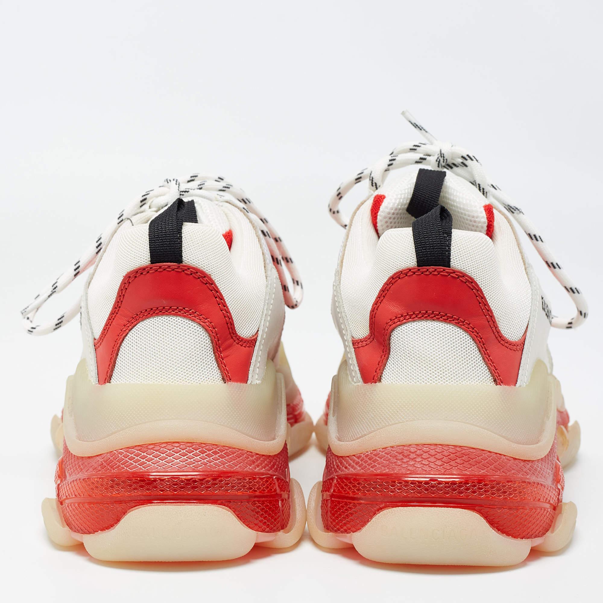 Men's Balenciaga White/Red Leather and Mesh Triple S Clear Sole Sneakers Size 41 For Sale