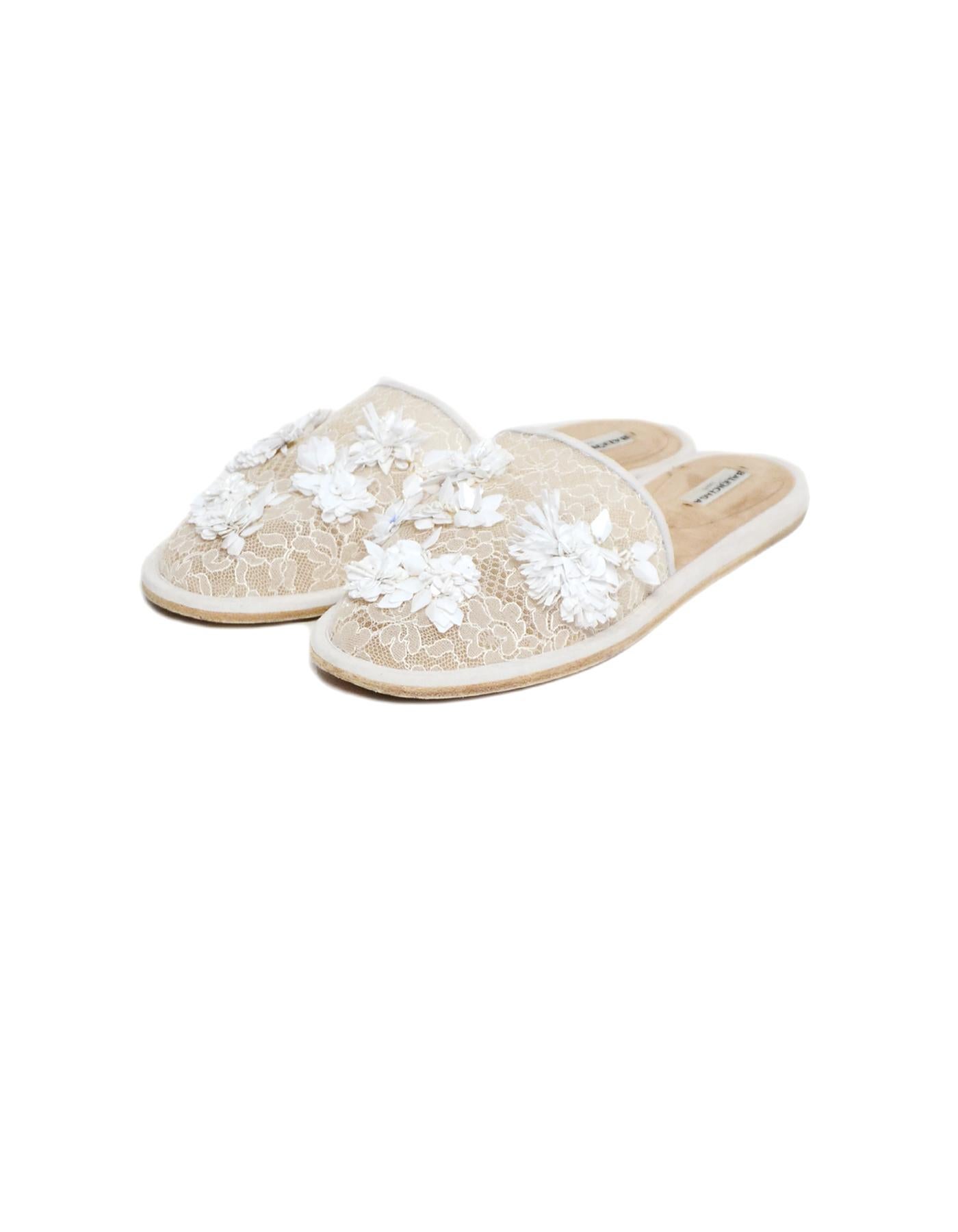 Balenciaga White Suede-Trimmed Embellished Lace Slippers sz 39 rt $1,545

Made In: Italy
Color: White
Materials: Lace, sequins
Closure/Opening: Slide on
Overall Condition: Very good pre-owned condition, with light wear to insoles and moderate wear