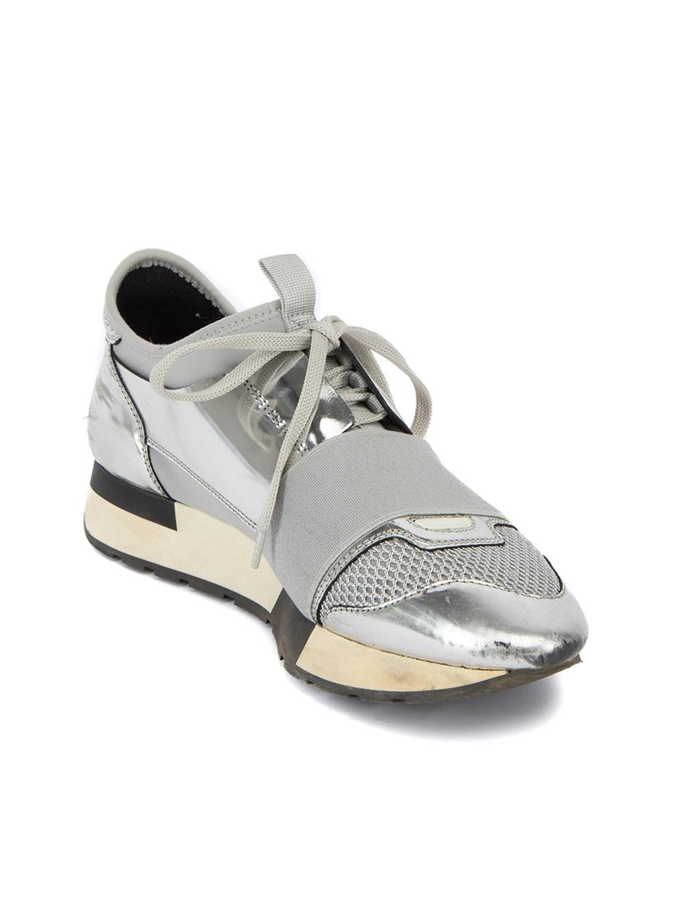 CONDITION is Good. Minor wear to trainers is evident. Light wear to silver exterior where scuffs, scratches and marks can be seen/ There is also wear to the midsole and toe point which is discoloured and has dark marks on this used Balenciaga