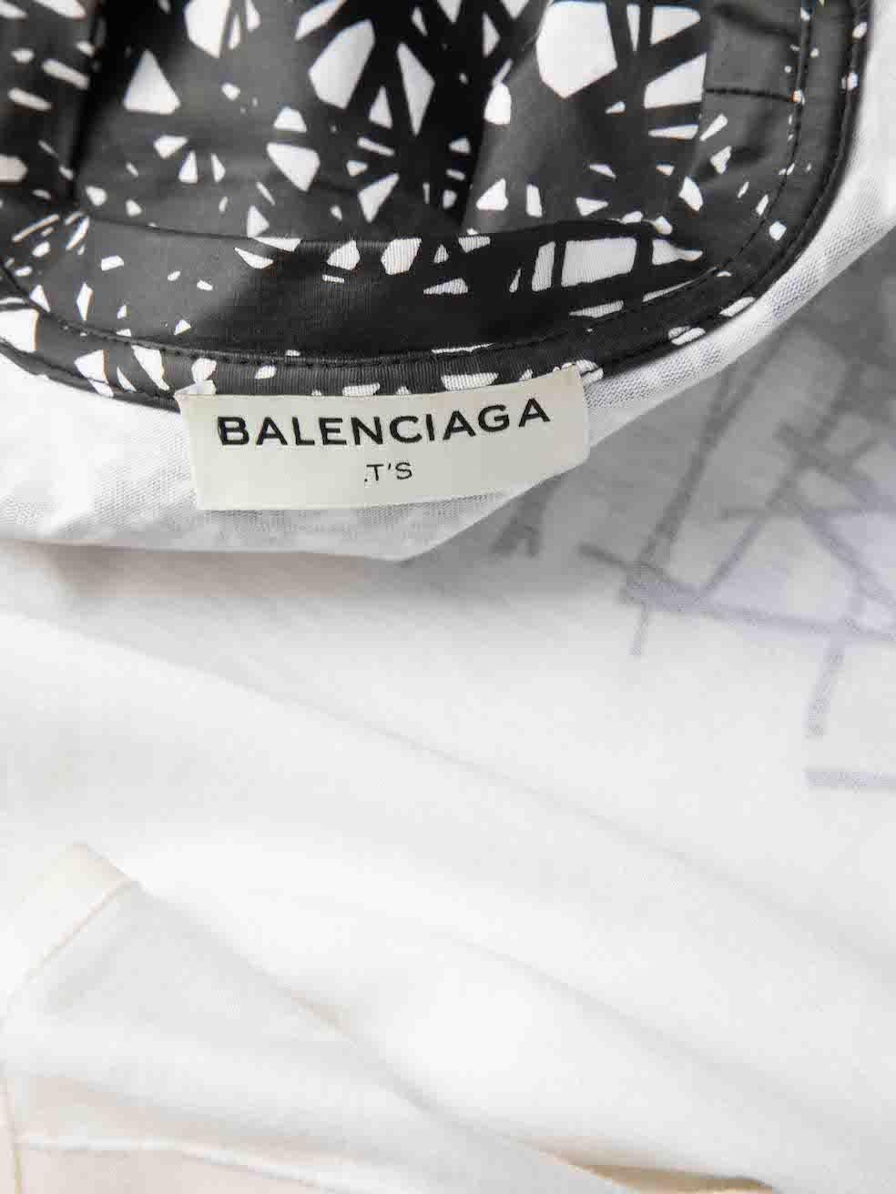 Balenciaga Women's White Abstract Graffiti Print T-Shirt In Good Condition For Sale In London, GB