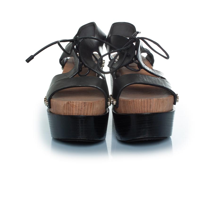 Balenciaga, Wooden and leather clog lace up sandals In Excellent Condition For Sale In AMSTERDAM, NL