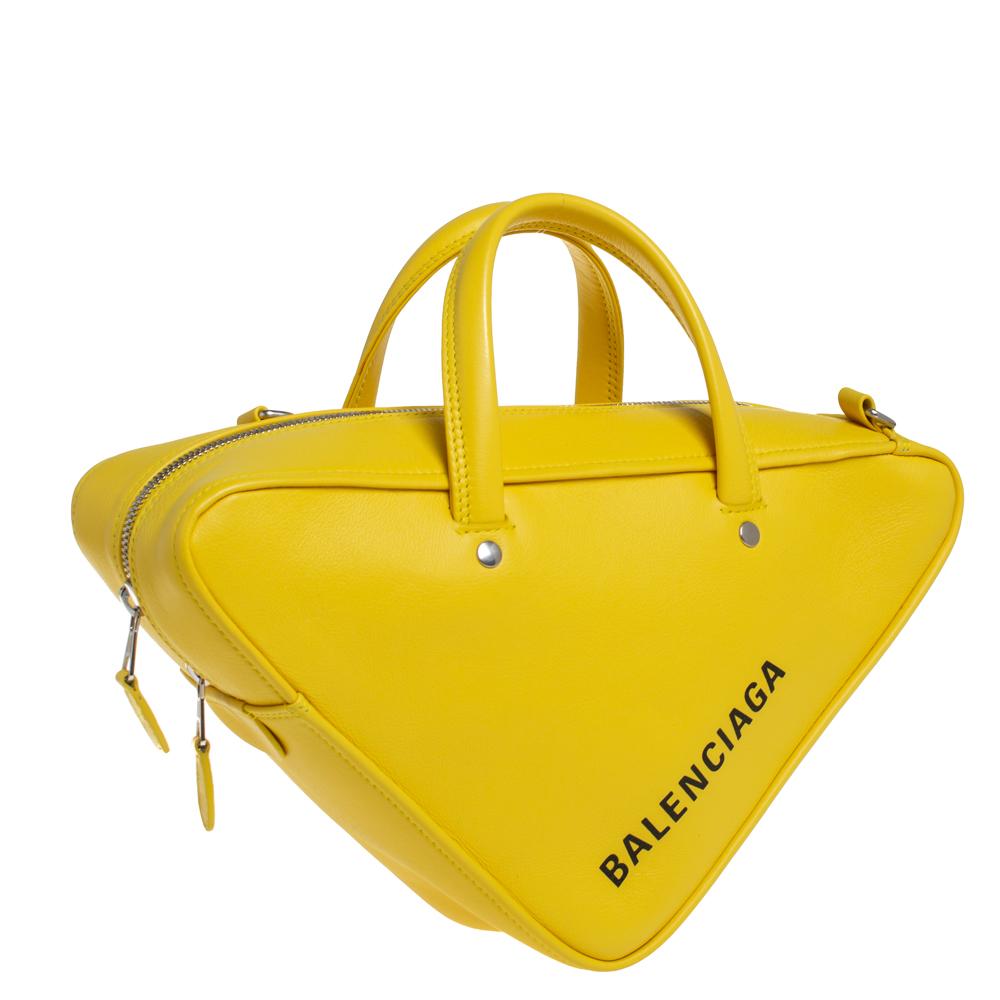 Balenciaga Yellow Leather Small Triangle Duffle Bag In Excellent Condition In Dubai, Al Qouz 2