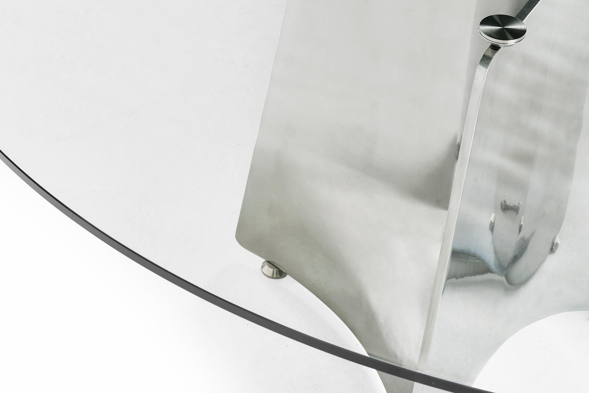 Baleri Italia, Tisch aus gebogenem, rundem Aluminium mit Glasplatte aus Bentz von Jeff Miller im Angebot 3