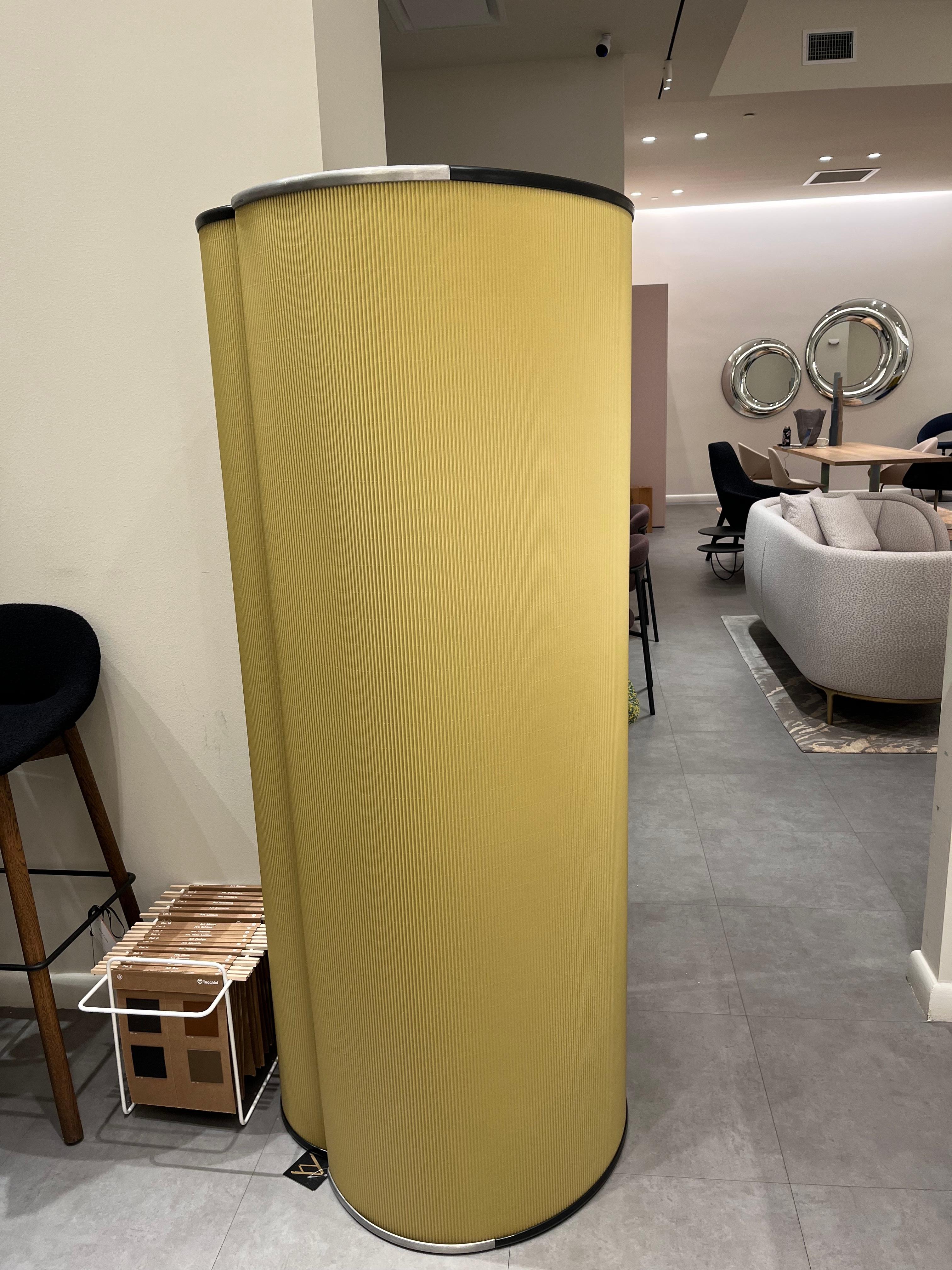 Baleri Italia Cartoon Screen/ Divider Designed by Luigi Baroli in STOCK 2