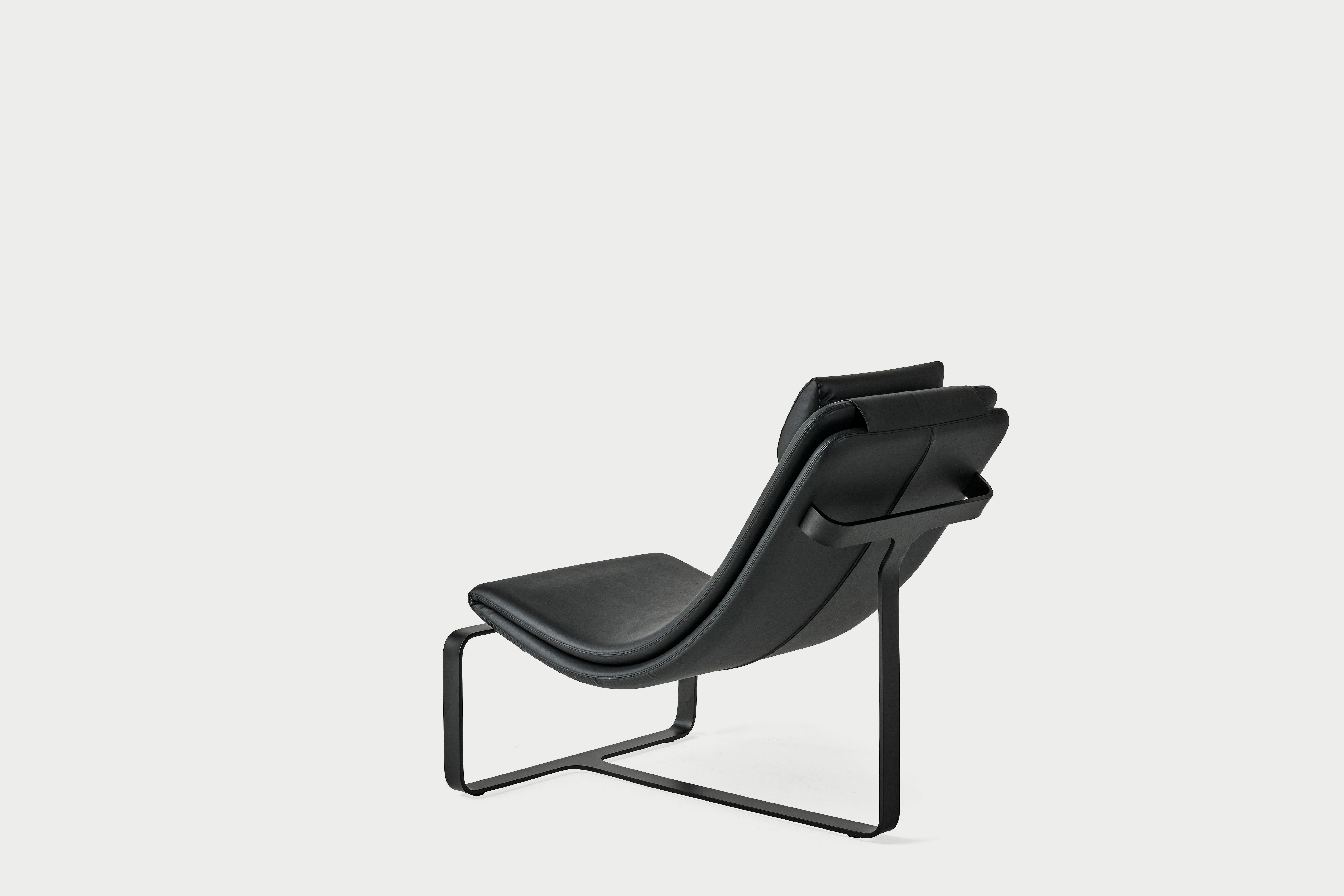 Fabric Baleri Italia Flipt Armchair/Chaise Longue in leather or fabric by Jeff Miller For Sale