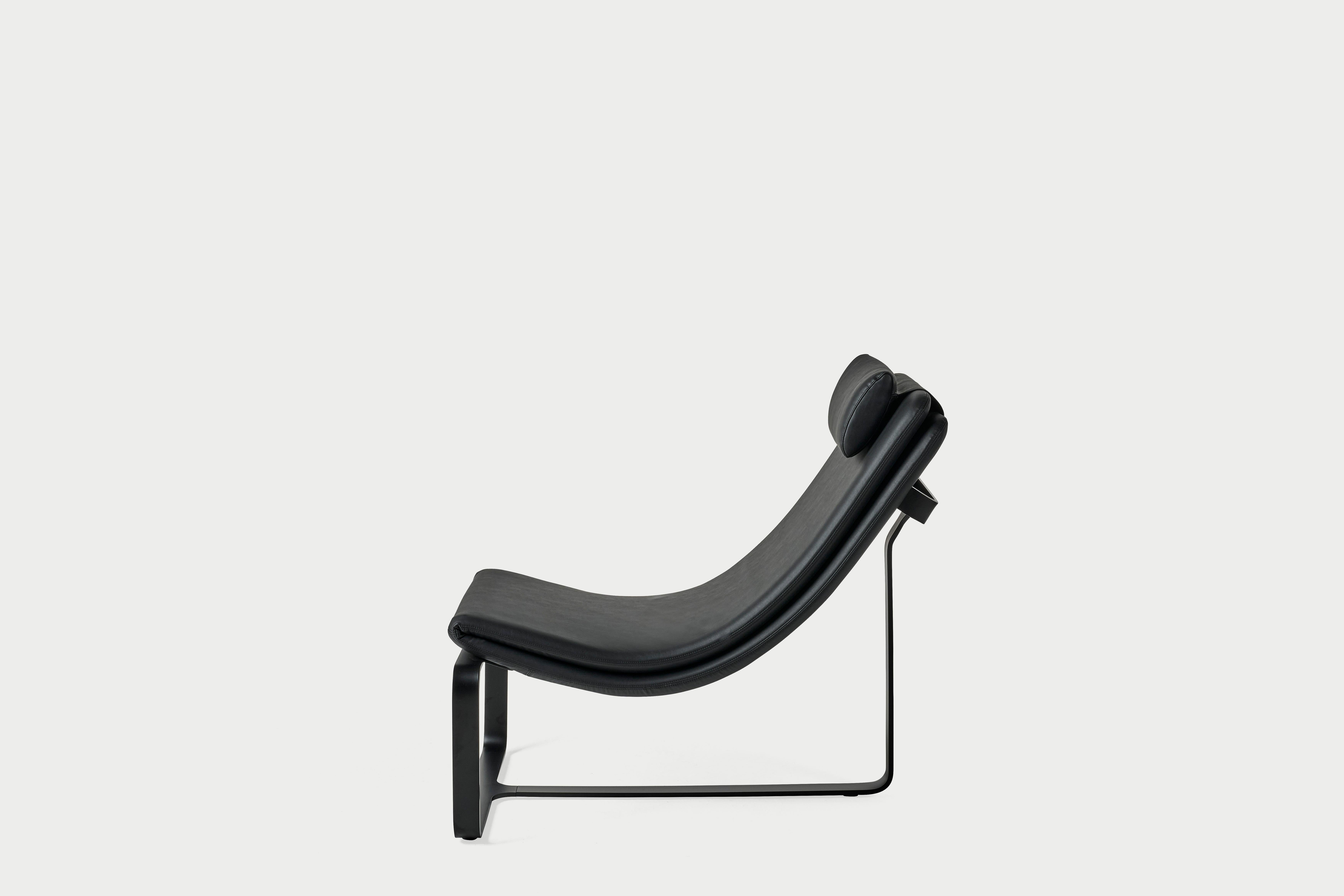 Contemporary Baleri Italia Flipt Armchair/Chaise Longue in leather or fabric by Jeff Miller For Sale