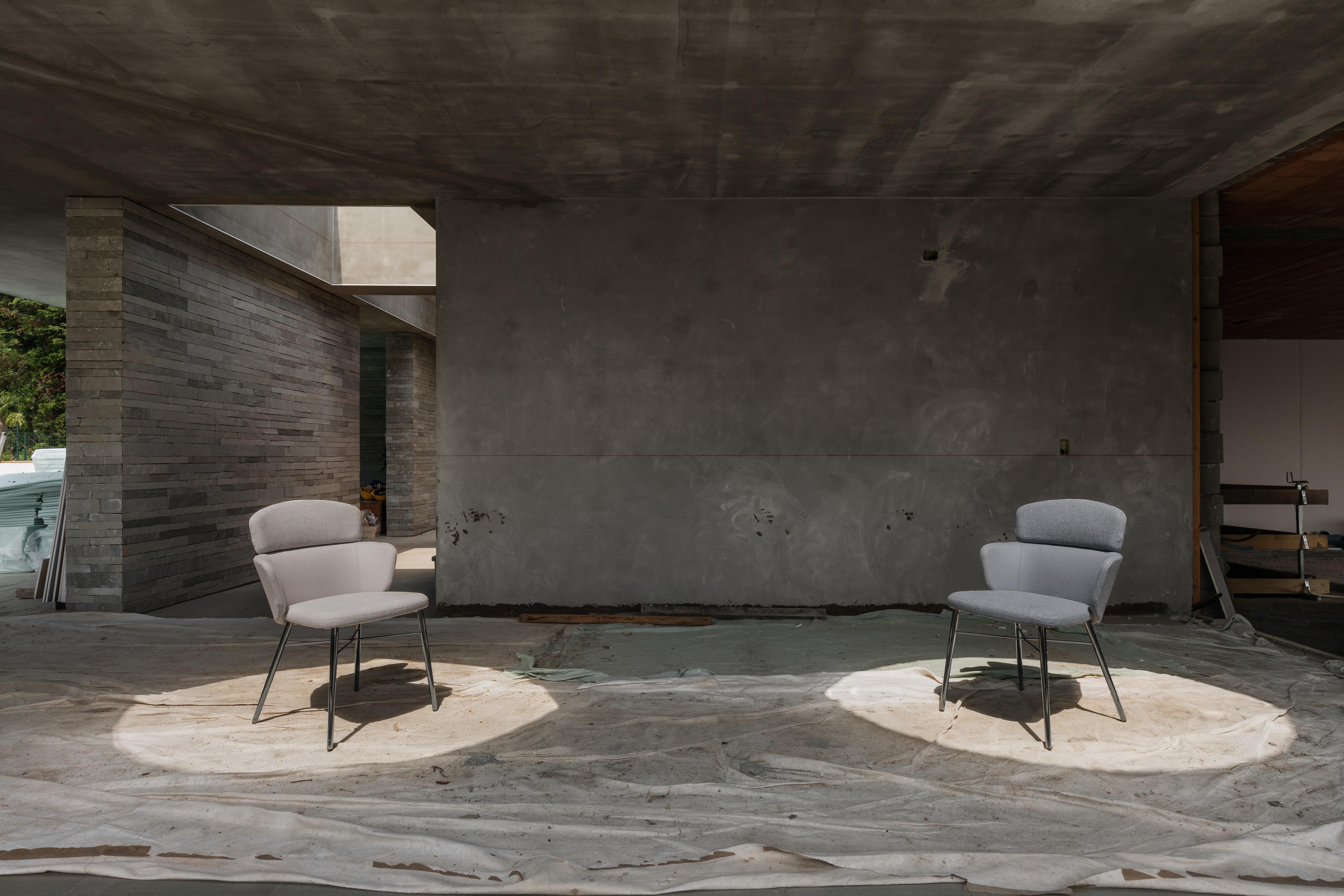 Baleri Italia Kin Chair in Fabric with Mini Armrests by Radice Orlandini In New Condition For Sale In Milano, Lombardia