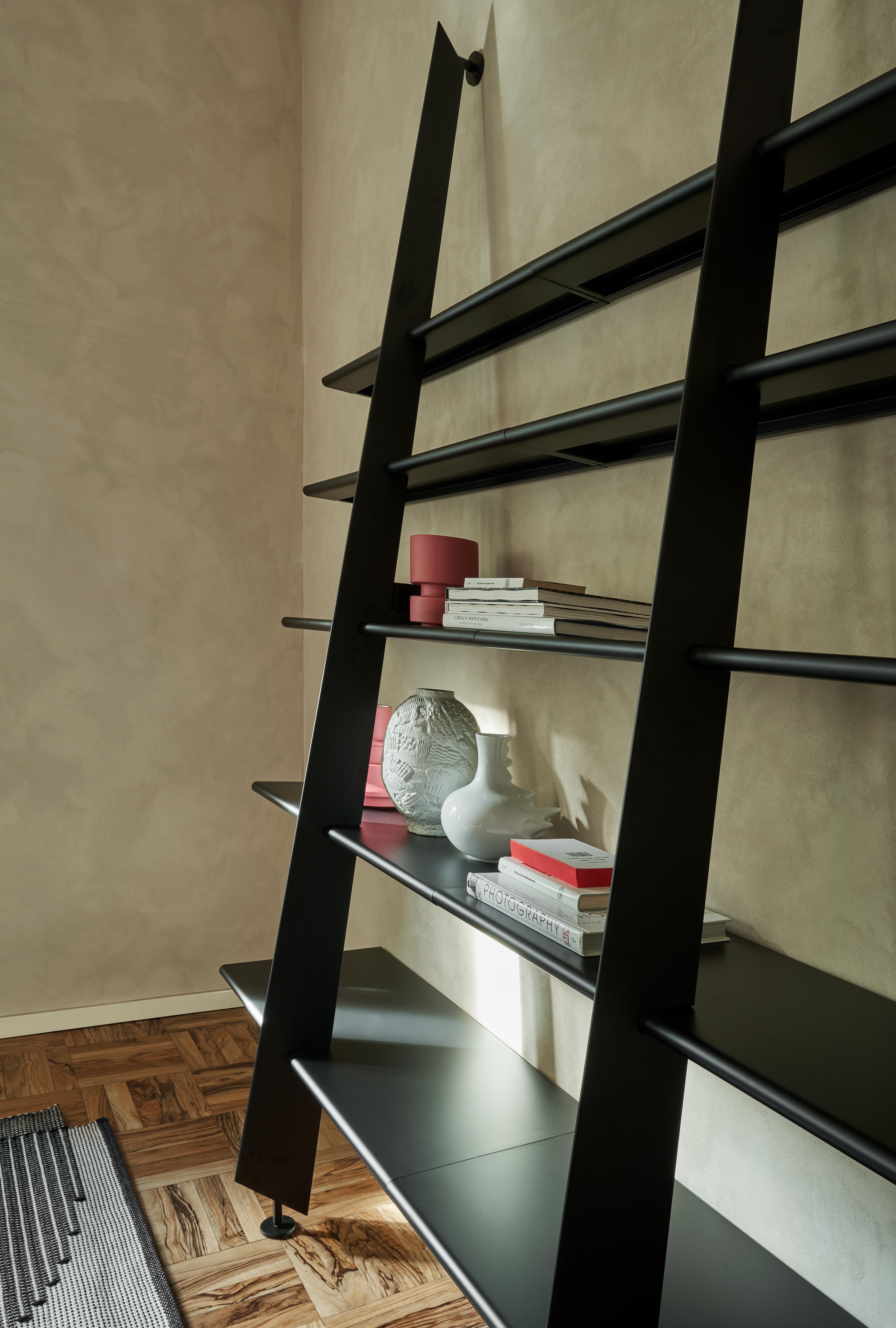 philippe starck bookshelf