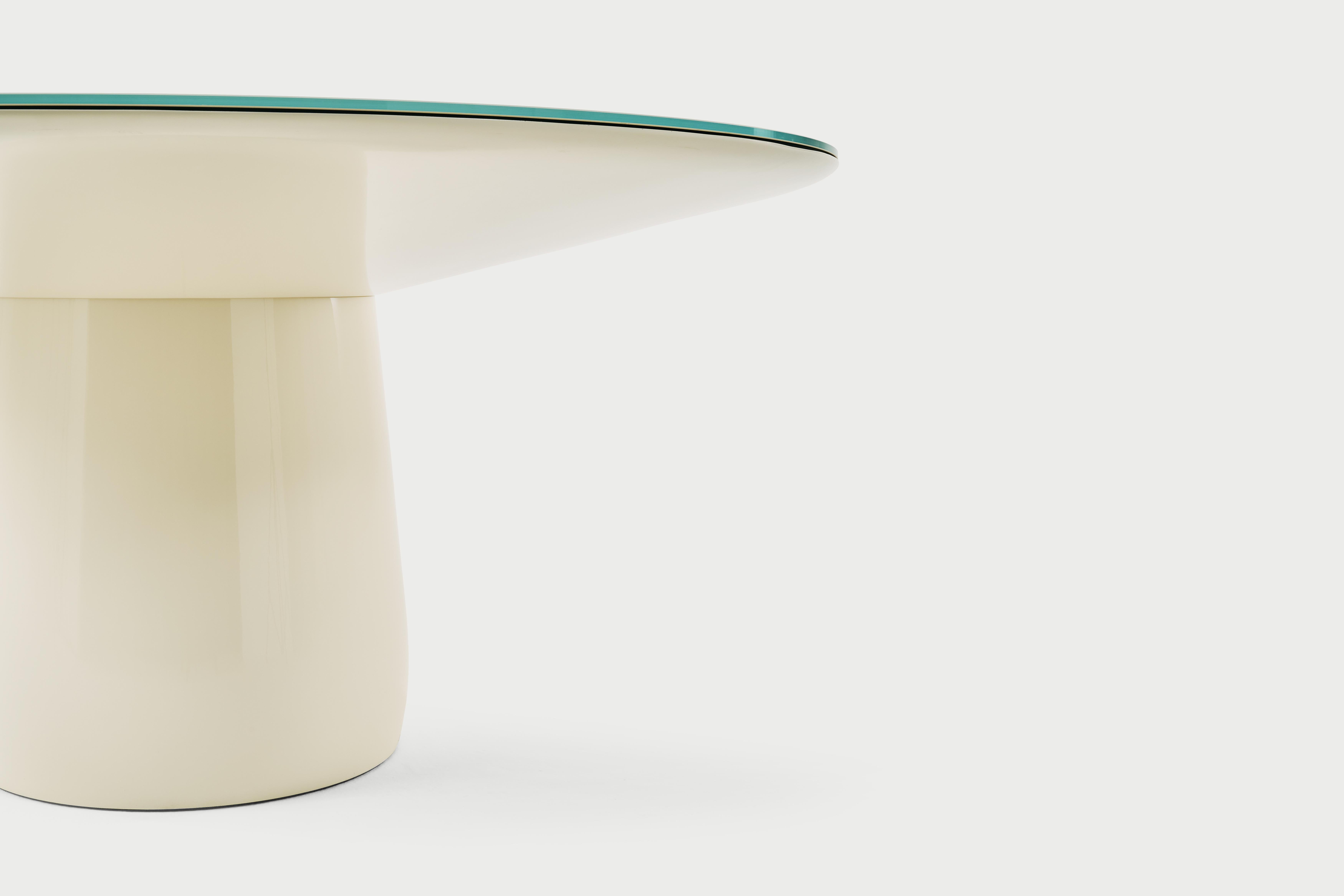 Mesa redonda Baleri Italia, tapa lacada y cristal, Claesson Koivisto Rune en Nuevo estado para la venta en Milano, Lombardia