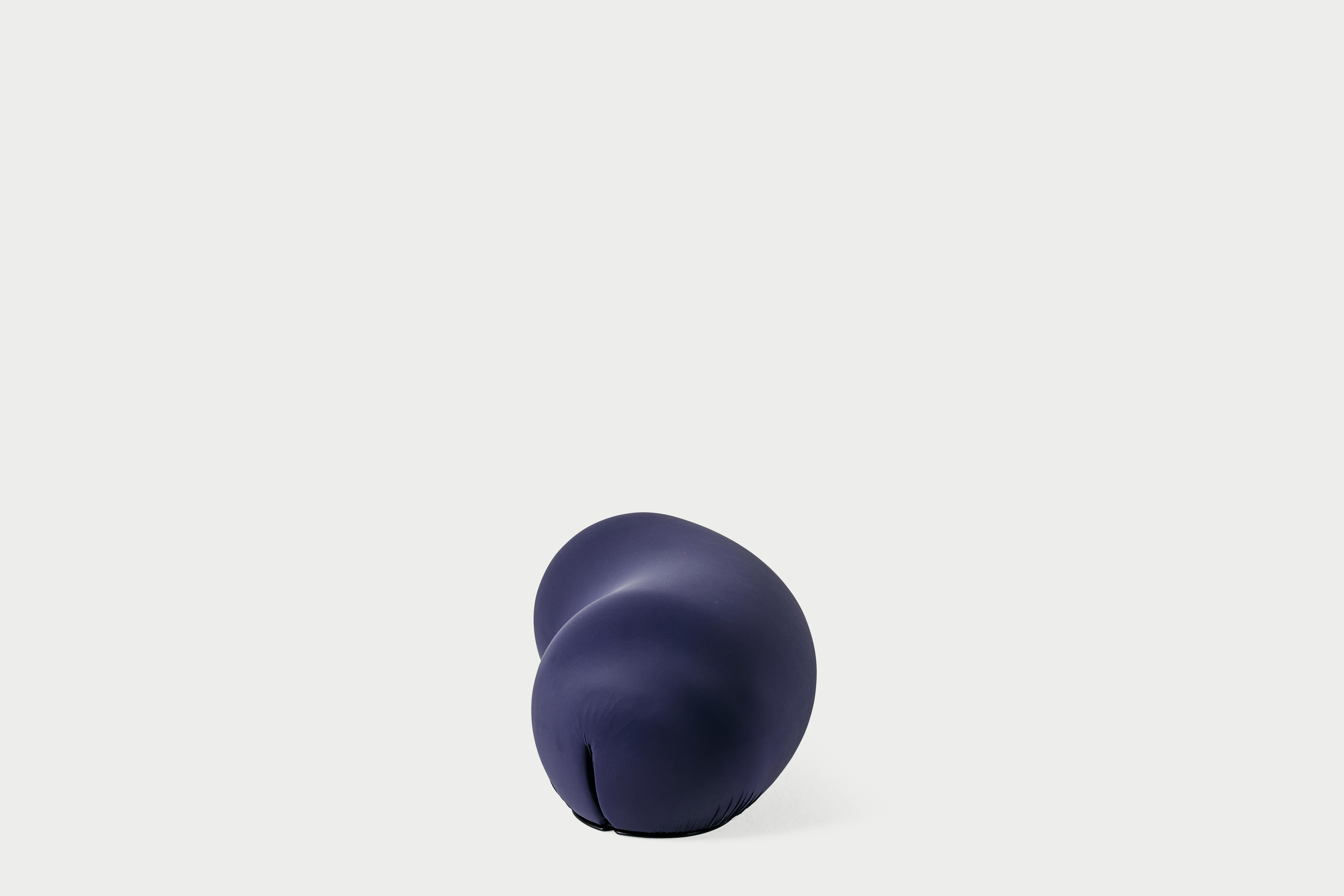 italien Baleri Italia Tato Bean Pouf en bleu indigo d'Enrico Baleri en vente