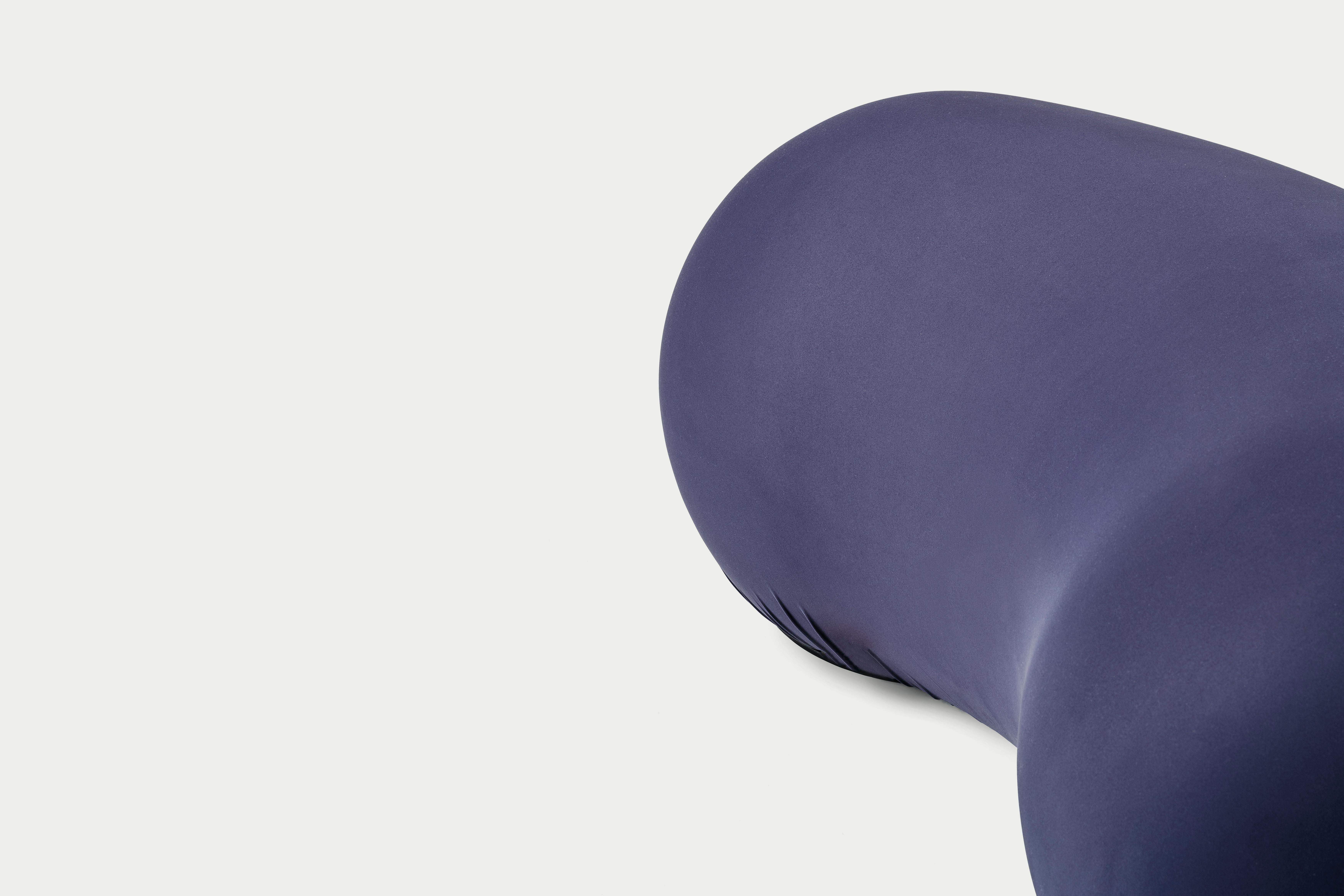 Baleri Italia Tato Bean Pouf en bleu indigo d'Enrico Baleri en vente 2