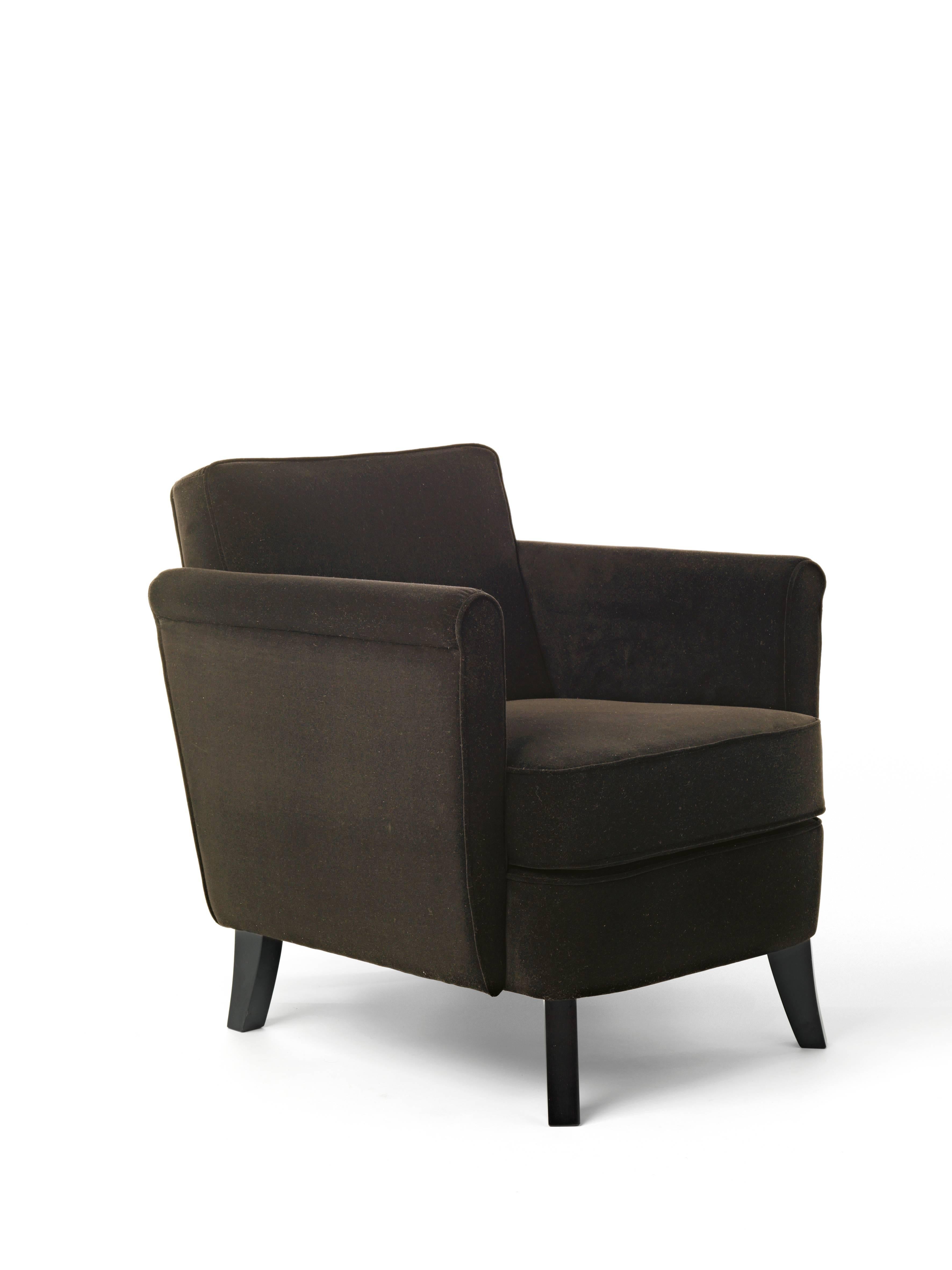 Baleri Italia Undersized Armchair in Brown Leather In New Condition In Milan, IT
