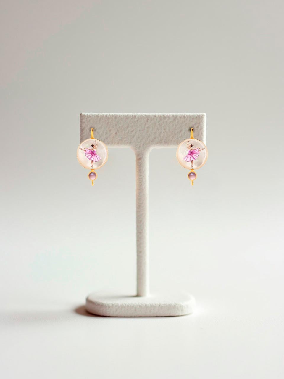 Women's or Men's Balerina earrings with pink quartz and Mother of pearl For Sale