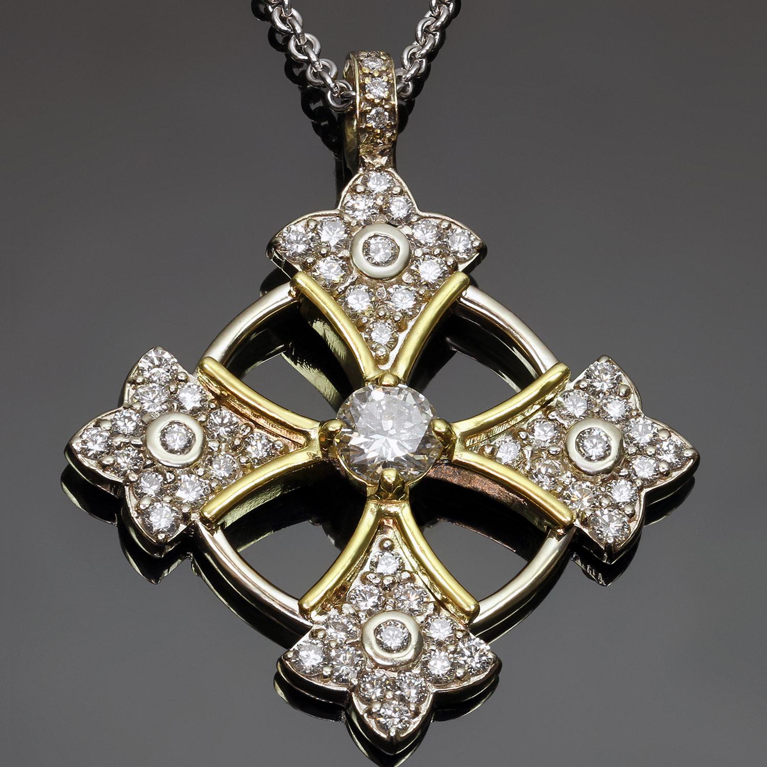 Diese herrliche moderne Balestra Halskette verfügt über eine Patonce Cross Anhänger in 14k Weiß & Gelbgold gefertigt und mit einem geschätzten 0,88 Karat Diamant in der Mitte F-G Farbe, SI-I Klarheit, mit einem geschätzten 1,70 Karat Diamanten in