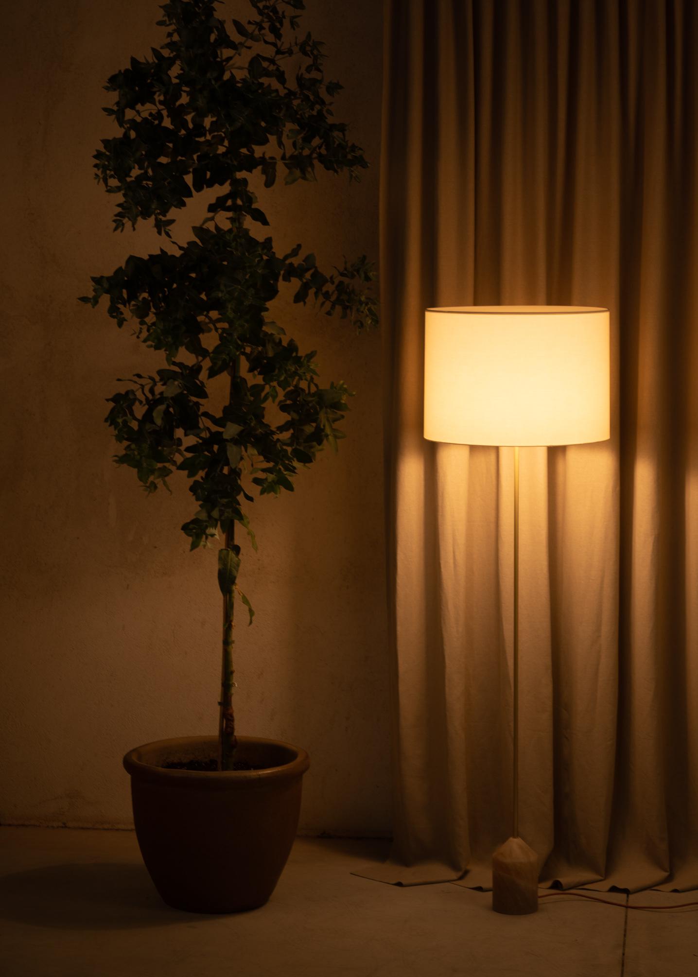 Other Baleto Tobacco Alabaster Floor Lamp by Simone & Marcel For Sale