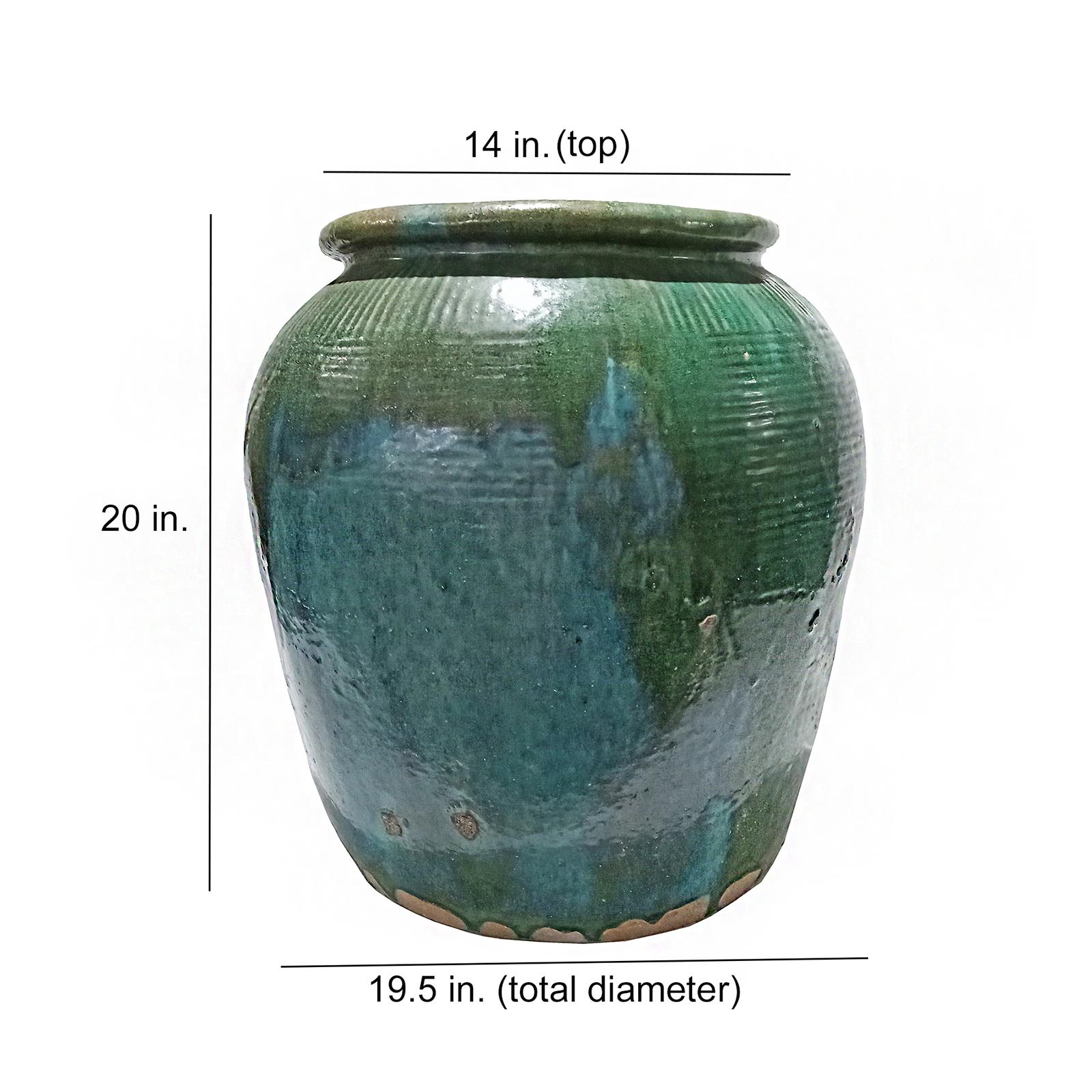 Balinese Terracotta Vase / Jar / Urn with Green Glaze, Contemporary For Sale 9
