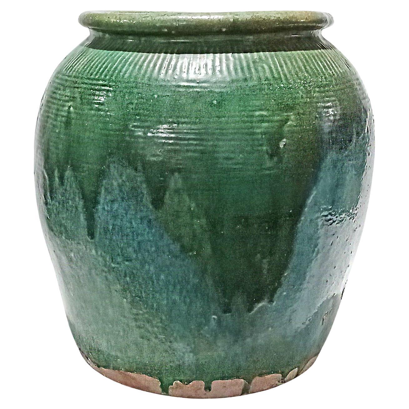 Vaso/barattolo/urna in terracotta balinese con smalto verde, inizi del XX secolo.