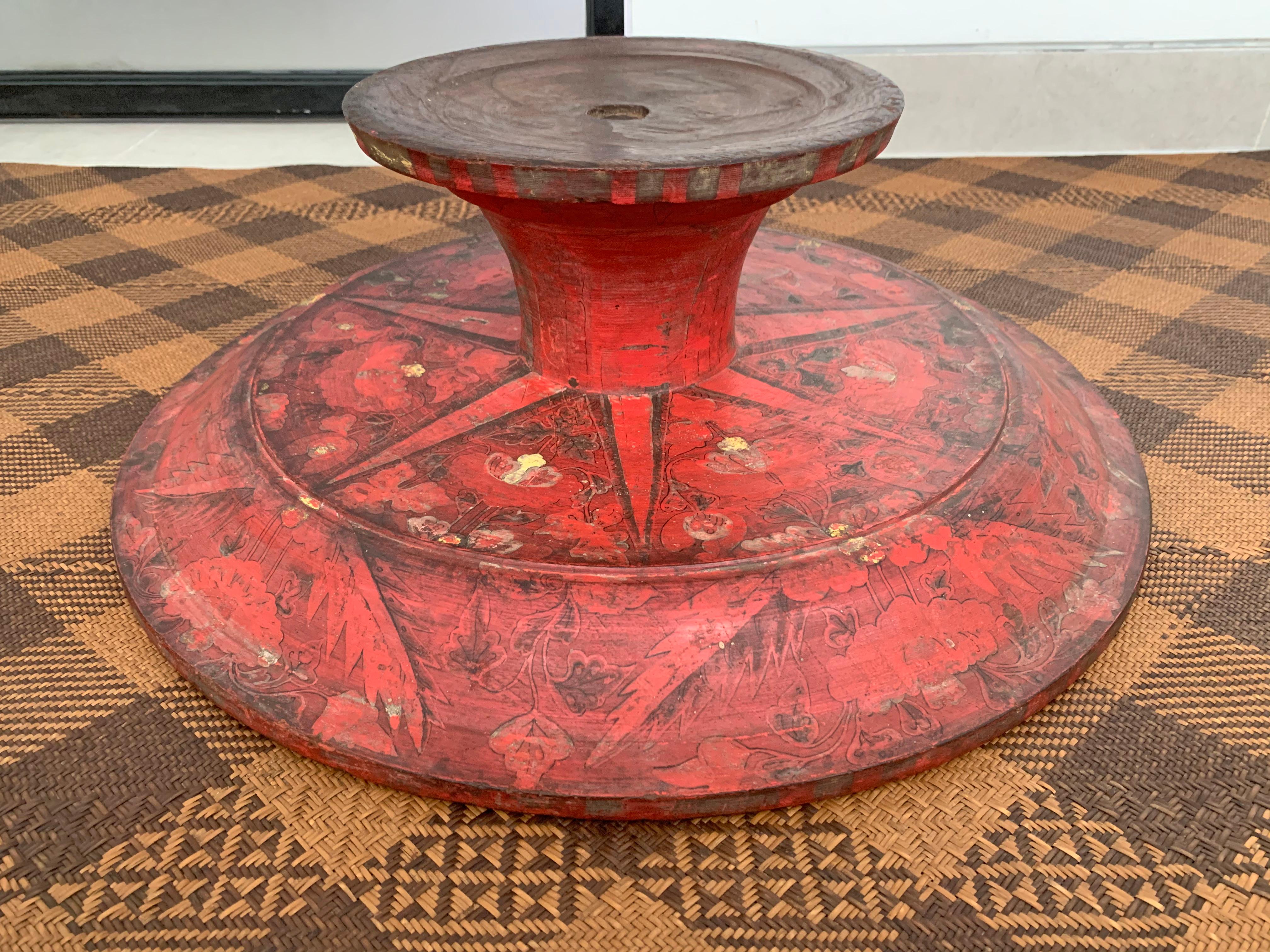 Other Balinese Temple Offering Tray / Bowl 'Dulang' Floral Motifs & Red Polychrome For Sale