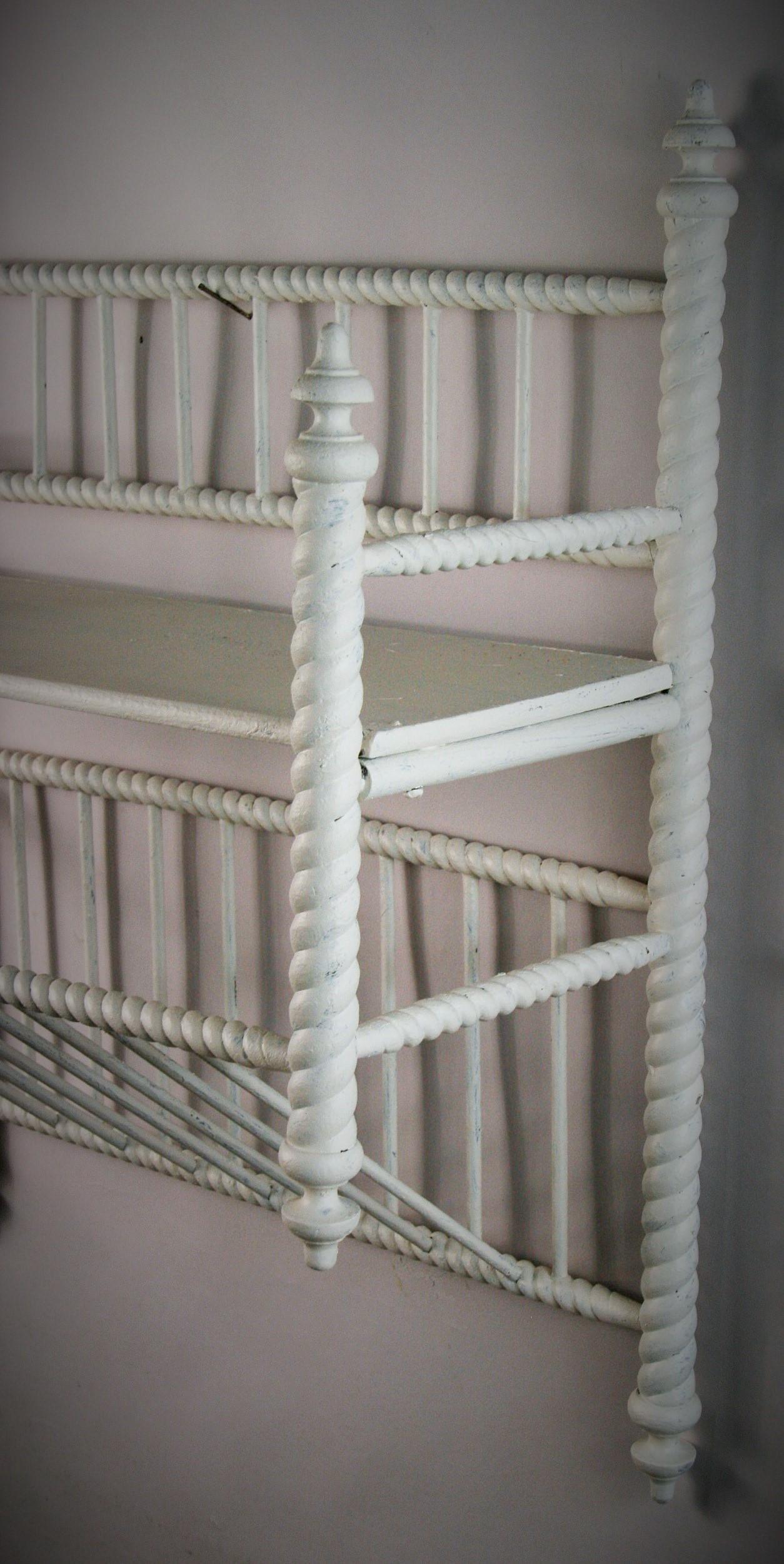 Estante de pared/revistario Ball and Stick, años 20 en venta 2