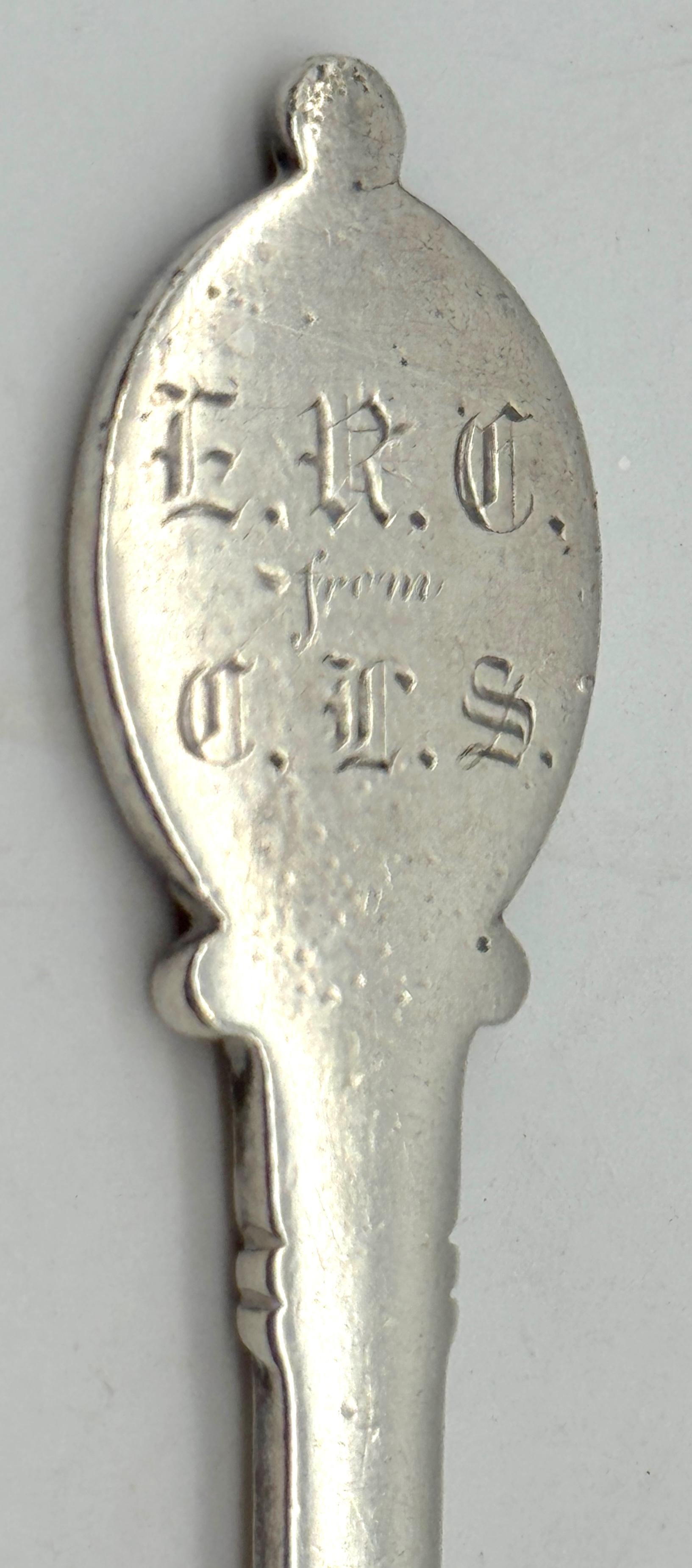 Ball, Black & Co. Abrecartas de plata de ley con medallón de Marte, C 1862 Plata esterlina en venta