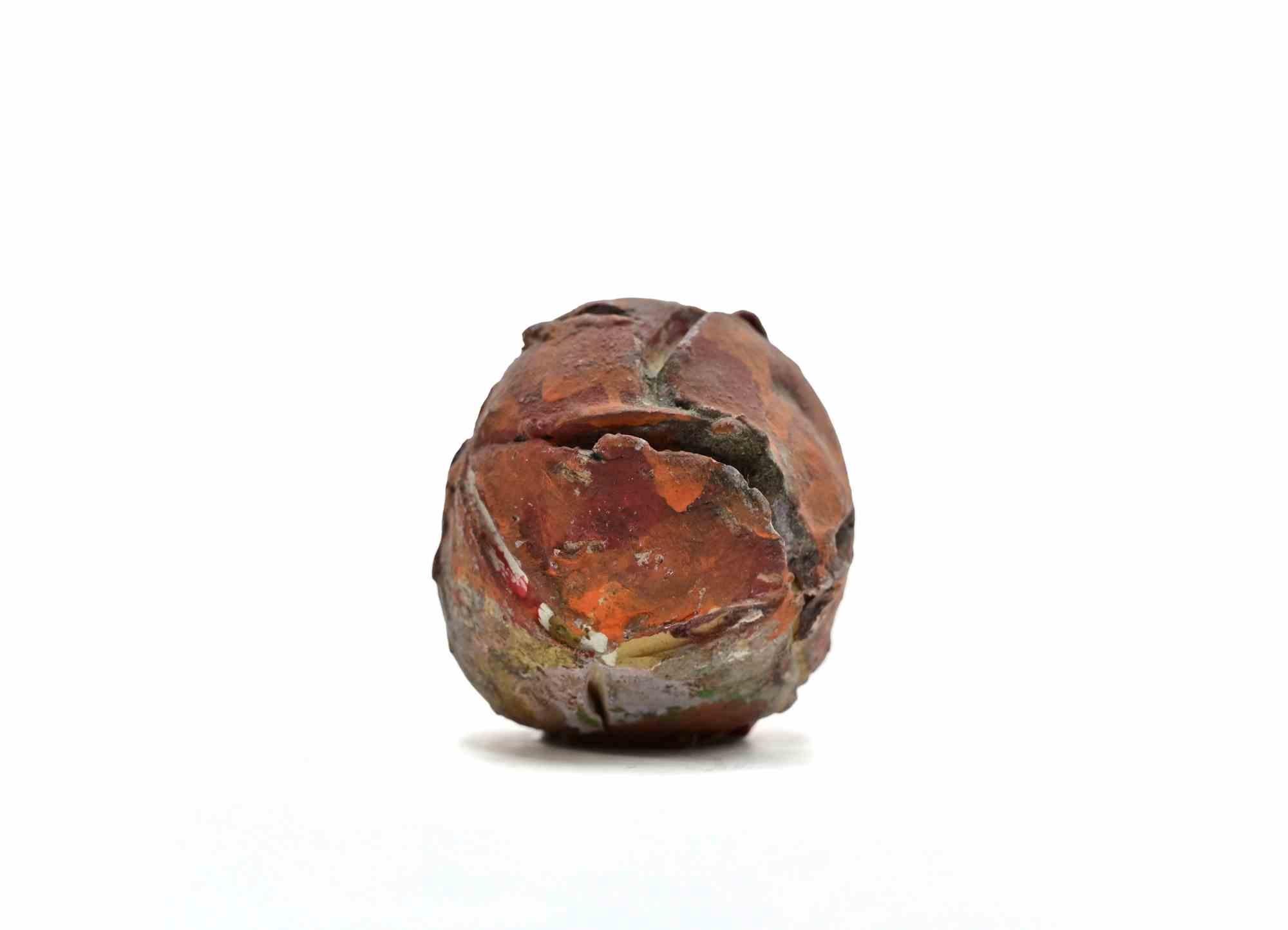 Scultura in terracotta dipinta realizzata da Sirio Pellegrini negli anni Sessanta.

Buone condizioni.

Sirio Pellegrini, nato a Roma il 1 marzo 1922, di origini abruzzesi (Capestrano), ha trascorso gli anni dell'infanzia a Roma, nel cuore della