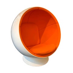 Space Age Ball Chair by Adelta, Eero Aarino, Orange and White, Finland, 1980/90s