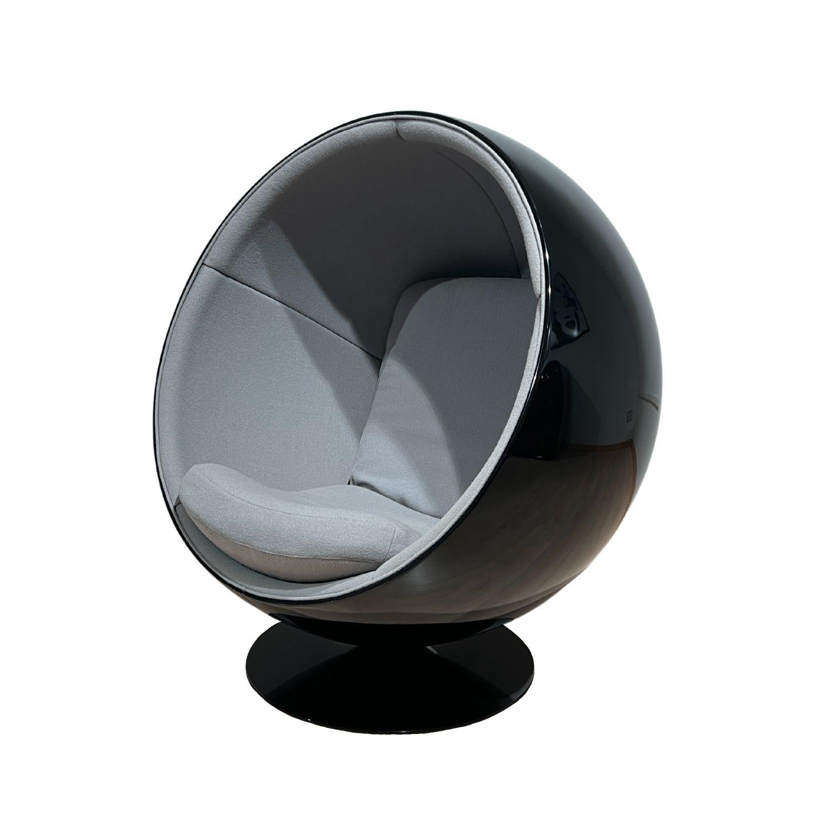 Ball Chair by Eero Aarnio and Adelta, Black and Grey Finland, 1980s 6
